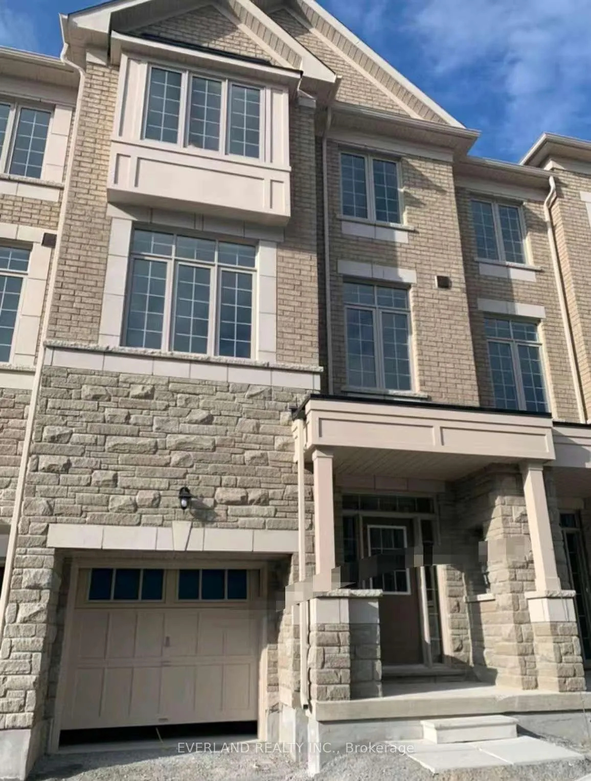 Front of 22 Thomas Hope Lane