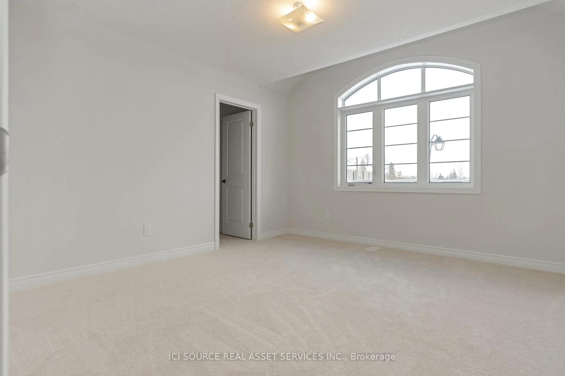 Photo 13 of 1527 Davis Loop, Innisfil, Lefroy — HOMEH