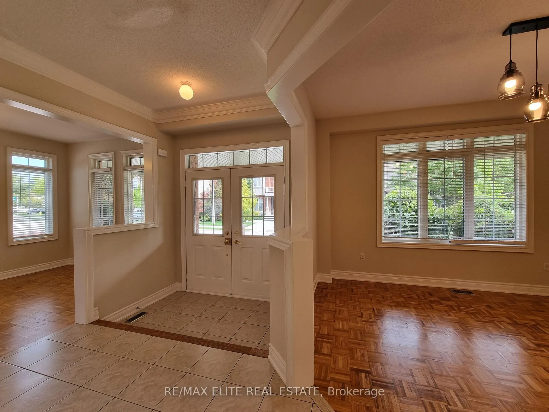 Photo 8 of 51 Gould Lane, Vaughan, Patterson — HOMEH