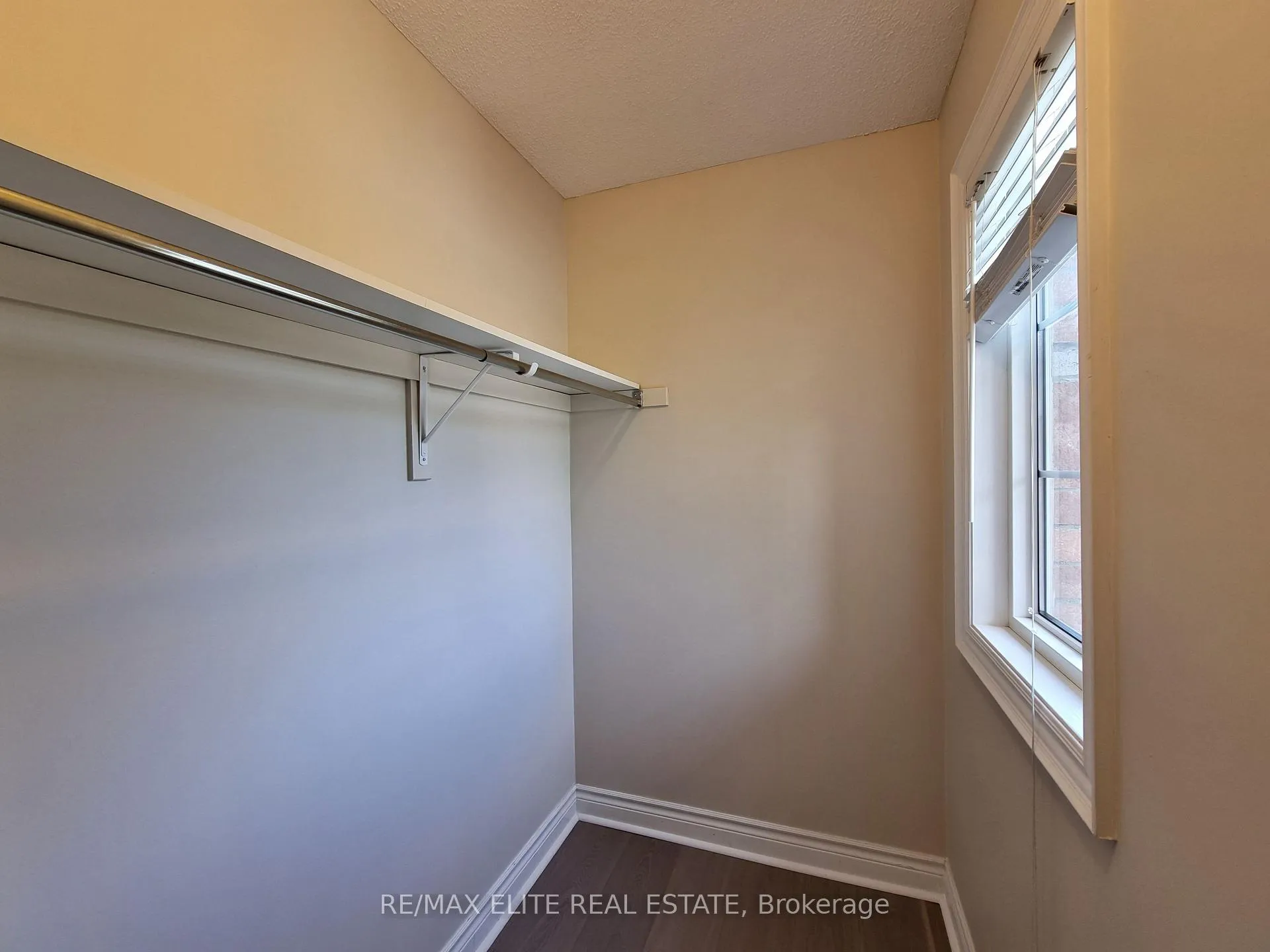 Photo 27 of 51 Gould Lane, Vaughan, Patterson — HOMEH