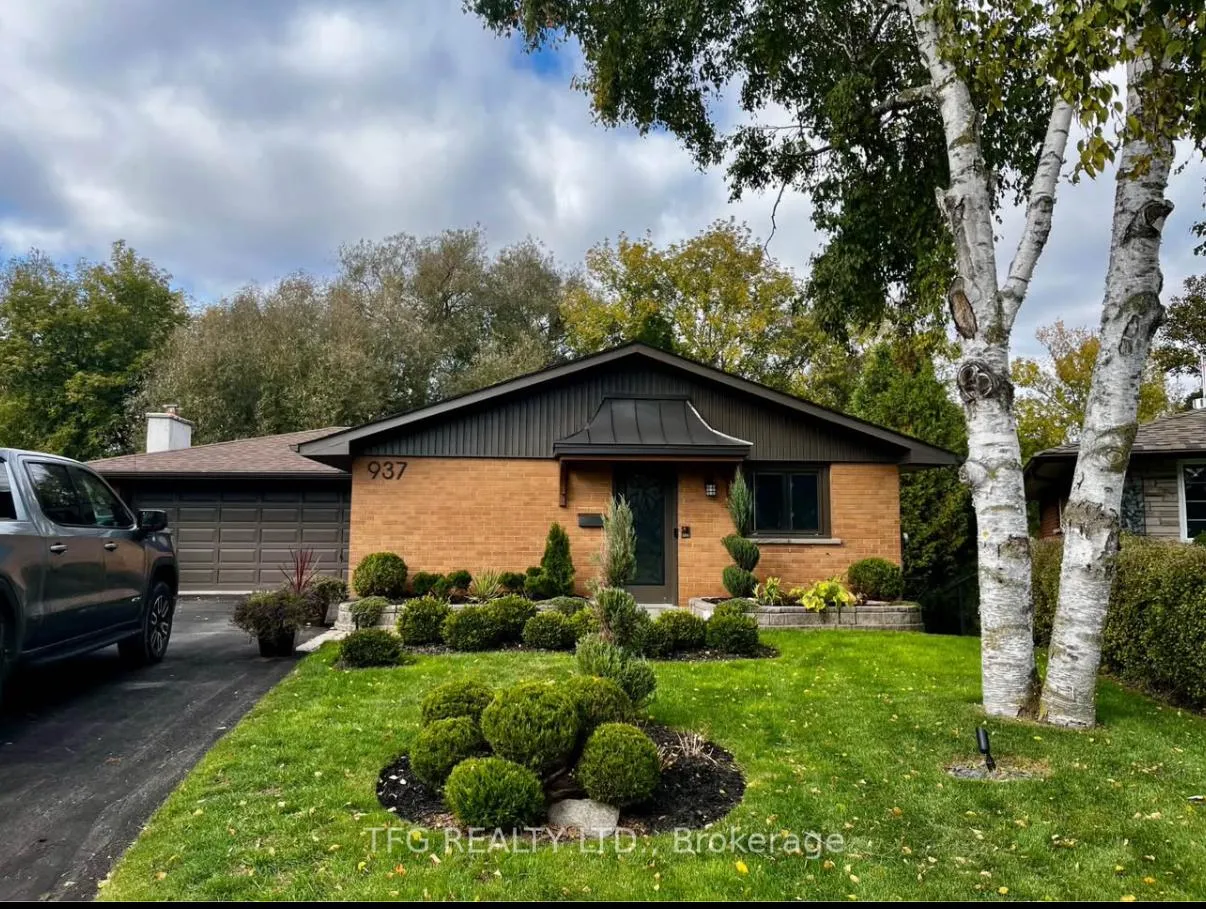 Photo 1 of 937 Walnut Court, Oshawa, Donevan — HOMEH