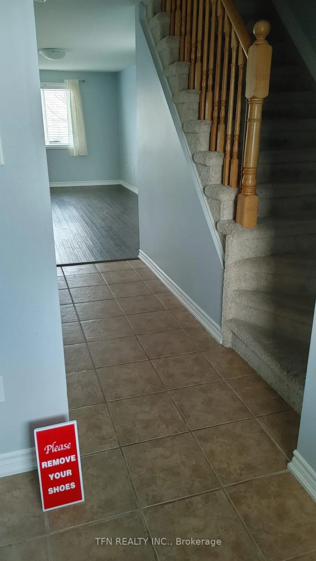 Photo 10 of 15 Srigley Street, Barrie, Holly — HOMEH