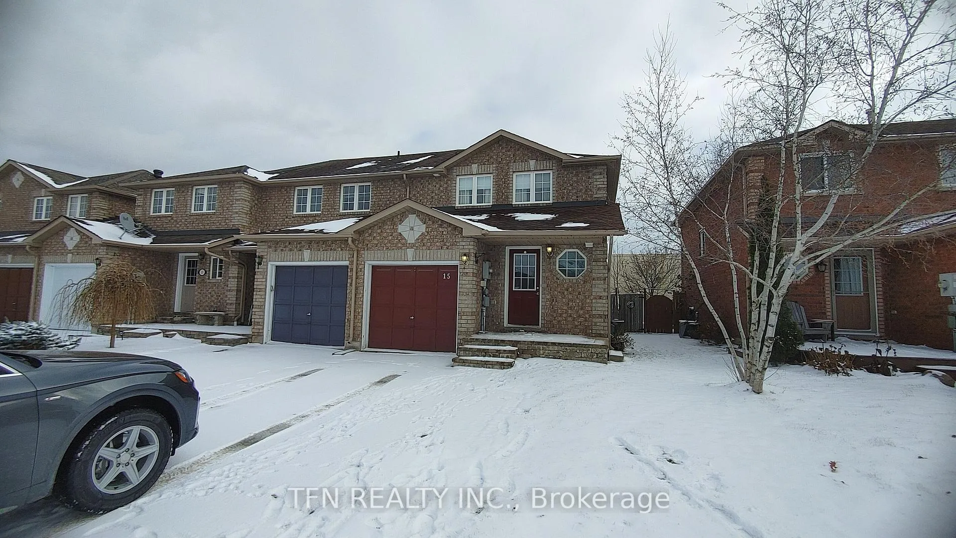 Photo 26 of 15 Srigley Street, Barrie, Holly — HOMEH