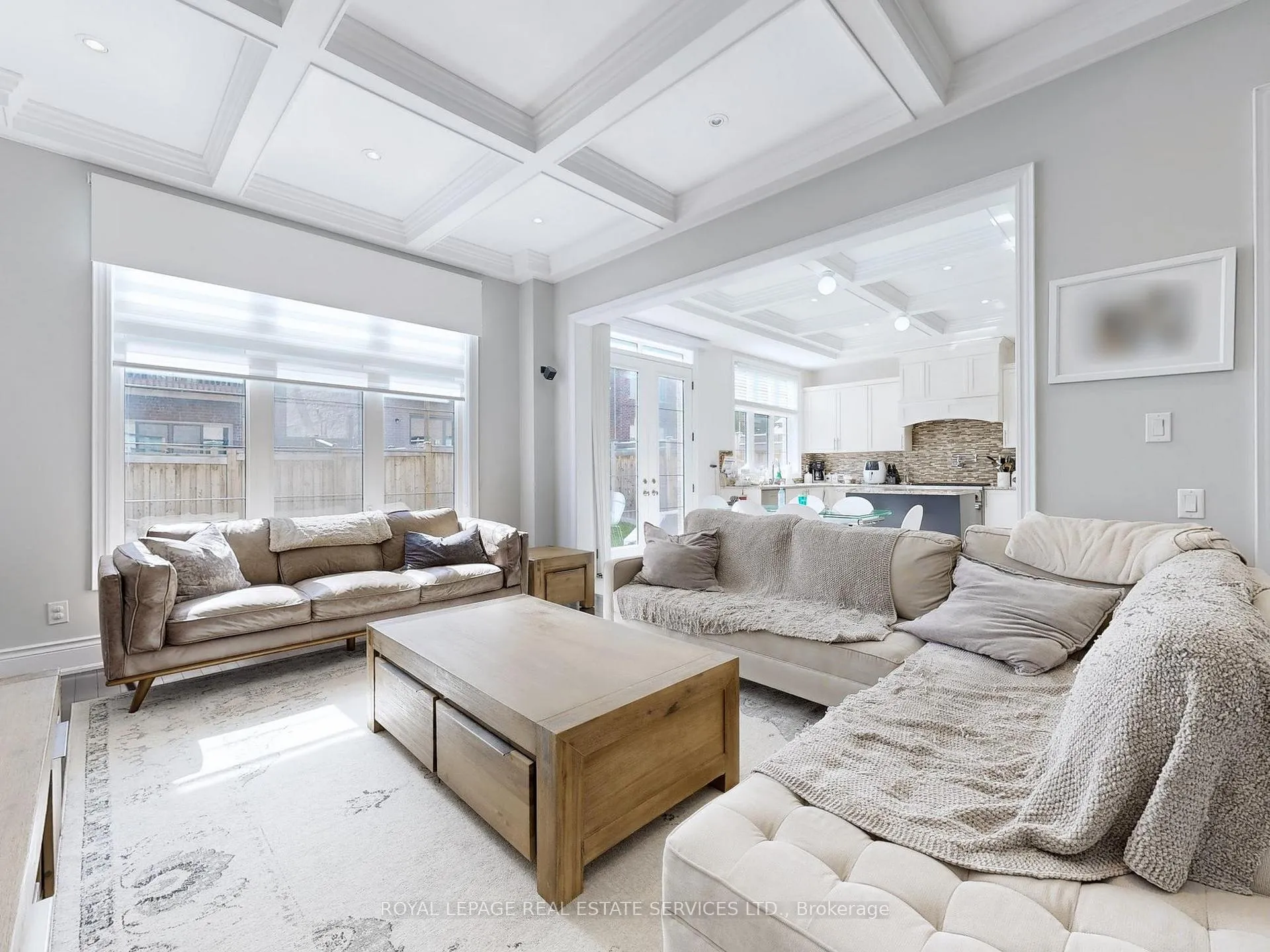 Photo 3 of 46 Baldry Avenue, Vaughan, Patterson — HOMEH