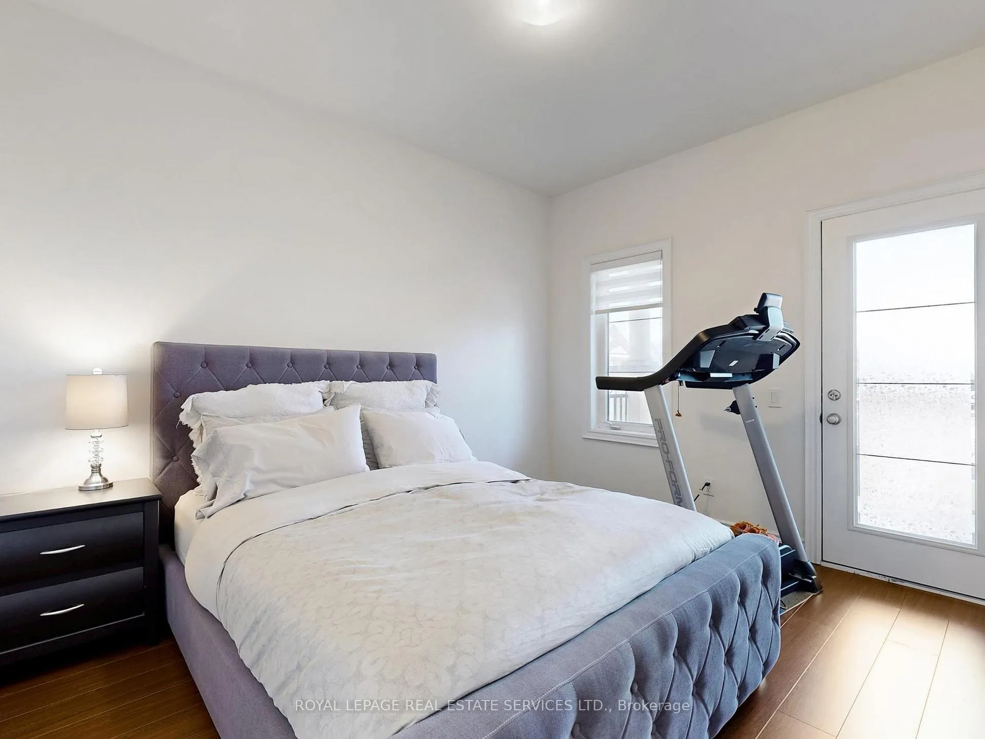 Photo 24 of 46 Baldry Avenue, Vaughan, Patterson — HOMEH