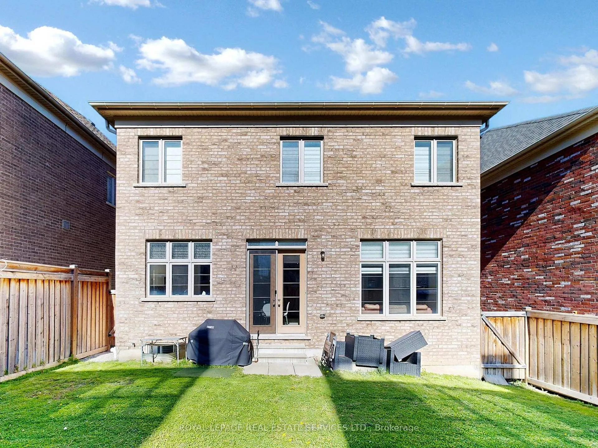 Photo 33 of 46 Baldry Avenue, Vaughan, Patterson — HOMEH