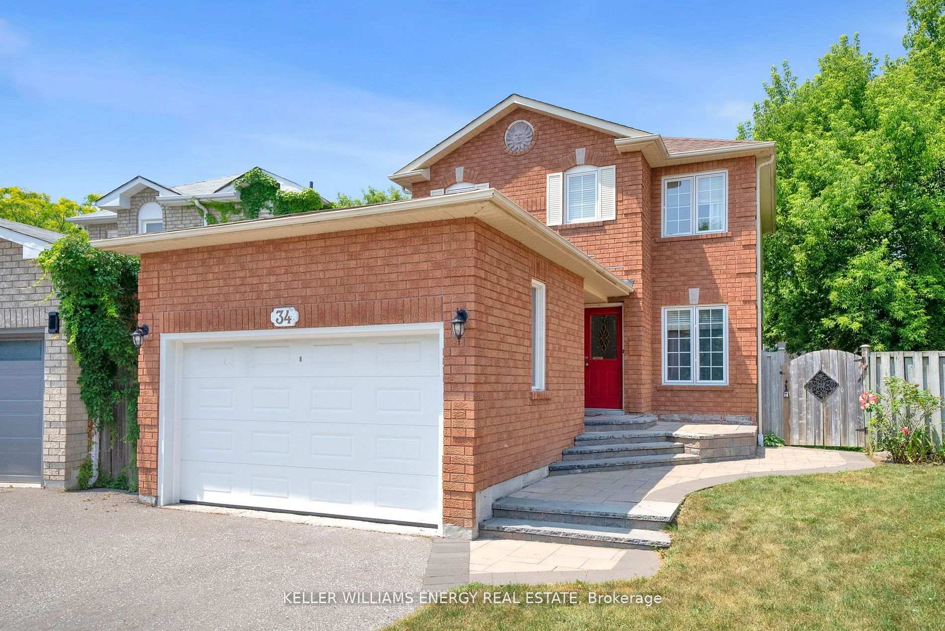 Photo 1 of 34 Hogan Crescent, Clarington, Bowmanville — HOMEH