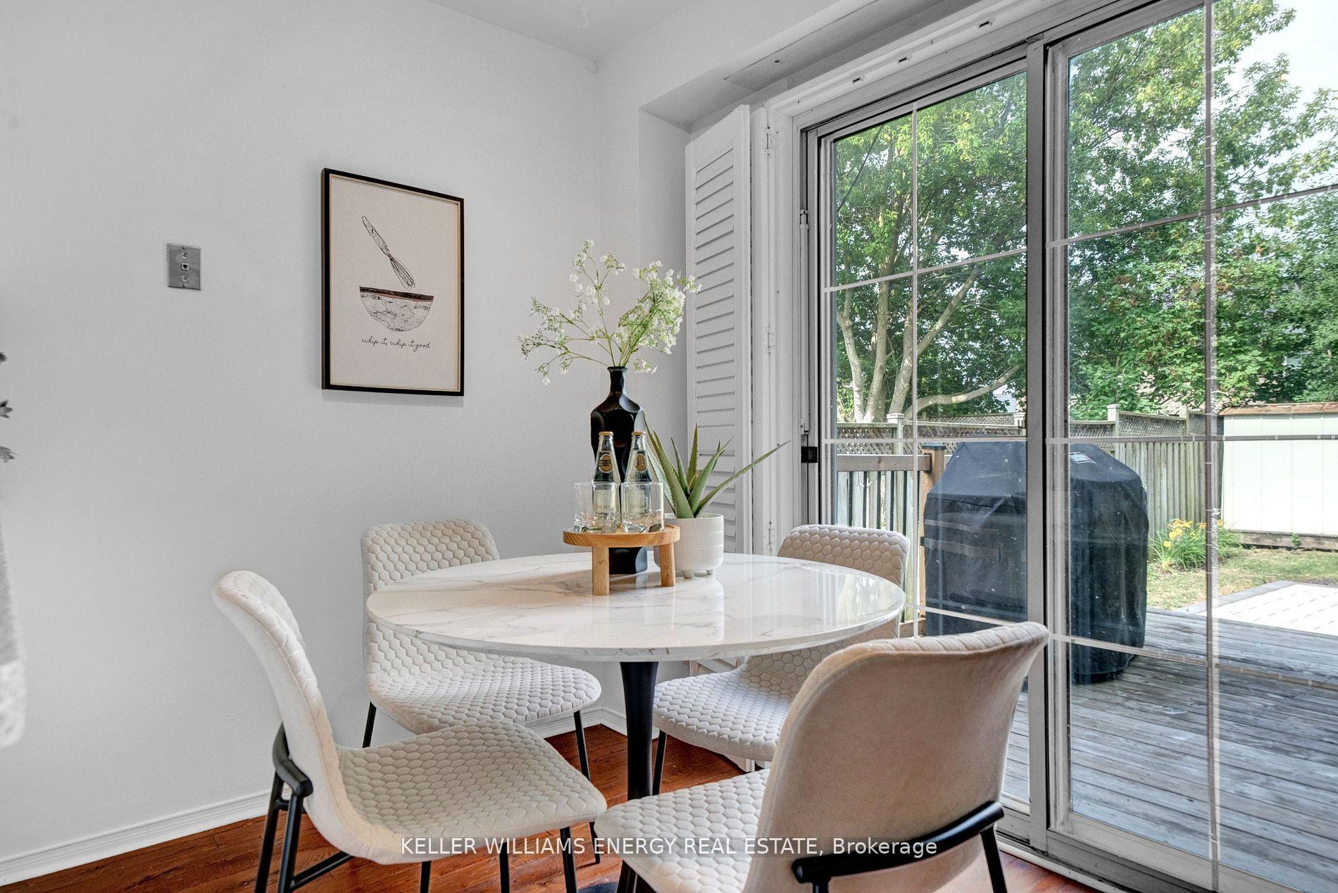 Photo 17 of 34 Hogan Crescent, Clarington, Bowmanville — HOMEH
