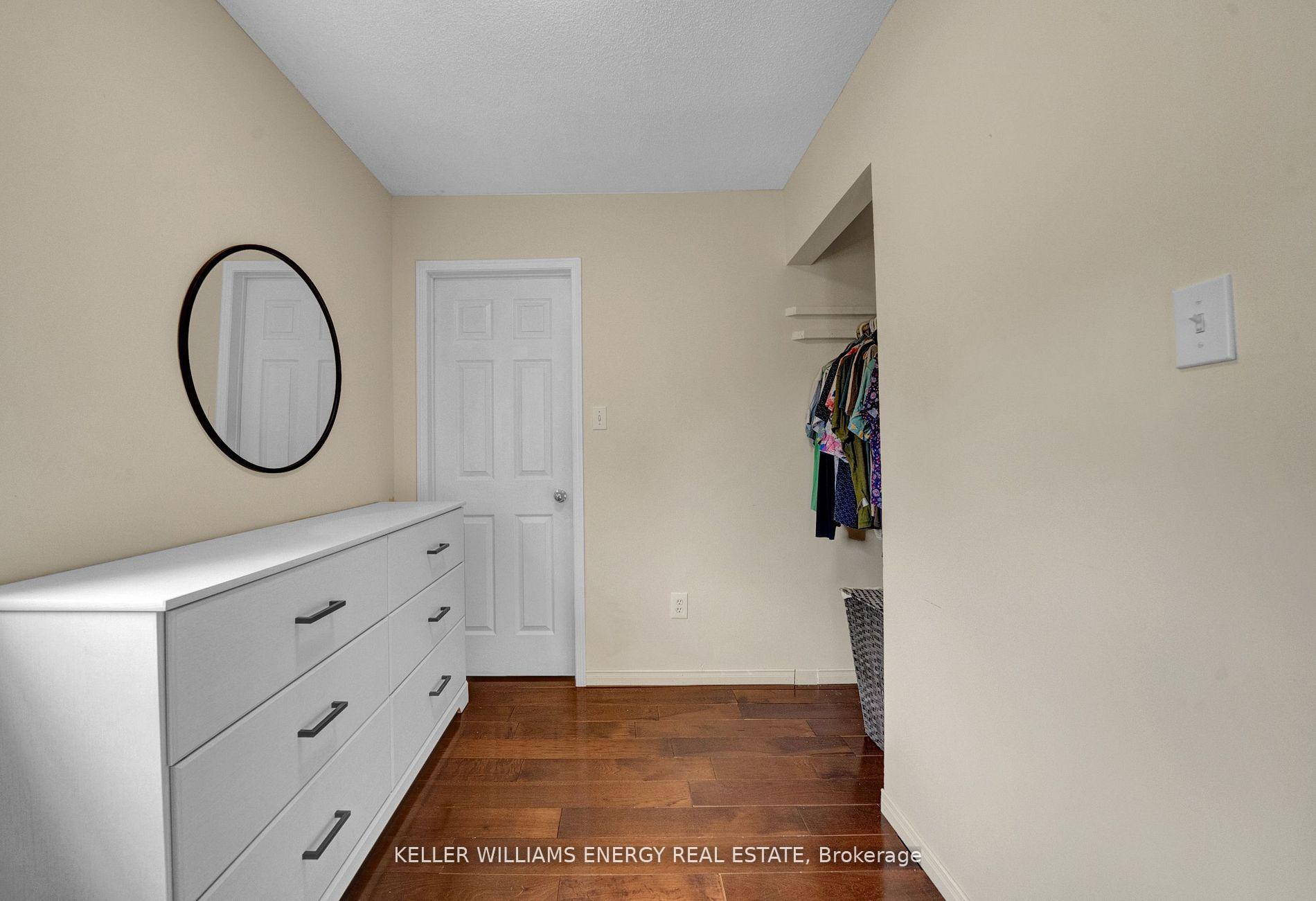 Photo 26 of 34 Hogan Crescent, Clarington, Bowmanville — HOMEH