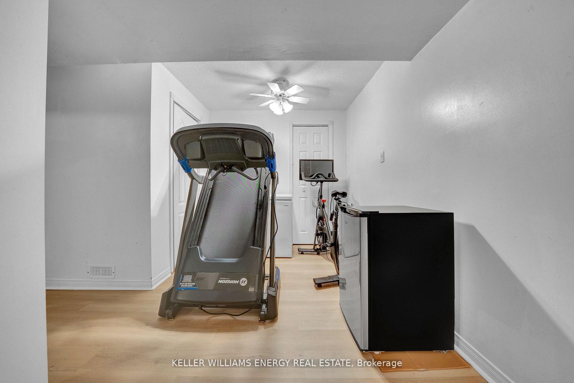 Photo 37 of 34 Hogan Crescent, Clarington, Bowmanville — HOMEH