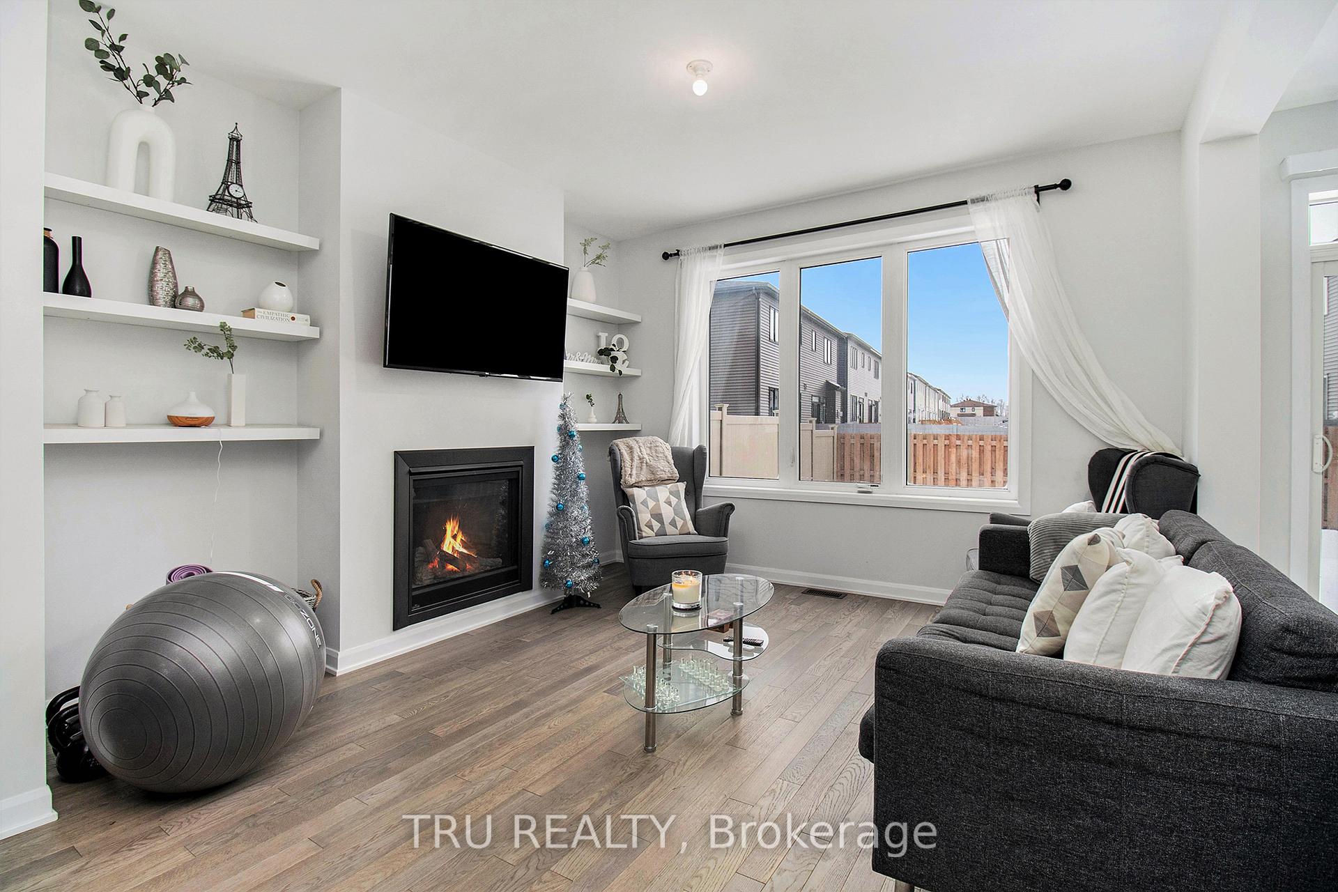 Photo 4 of 148 Robin Easey Avenue, Ottawa, Barrhaven - Half Moon Bay — HOMEH