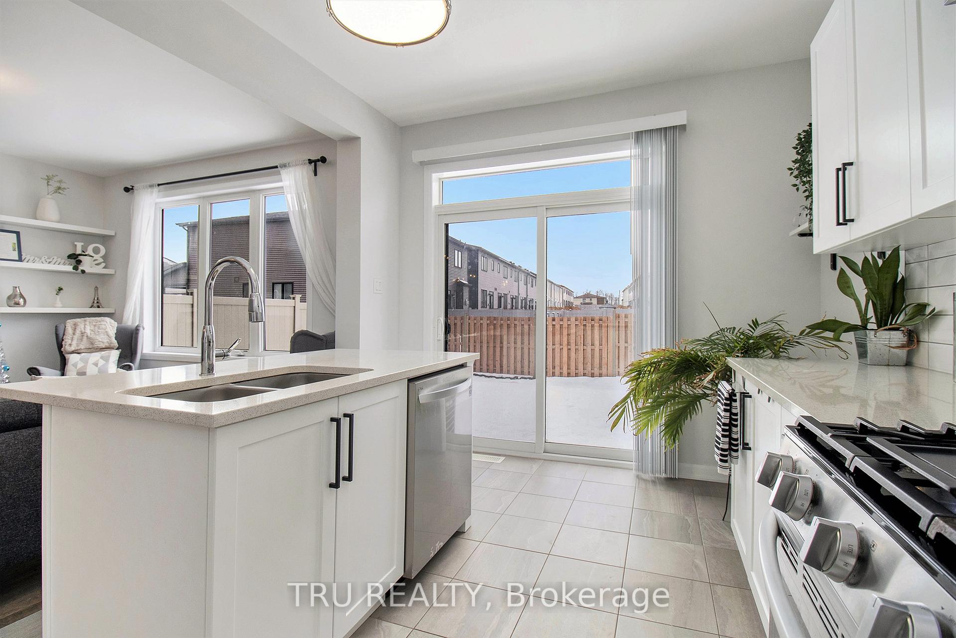 Photo 12 of 148 Robin Easey Avenue, Ottawa, Barrhaven - Half Moon Bay — HOMEH