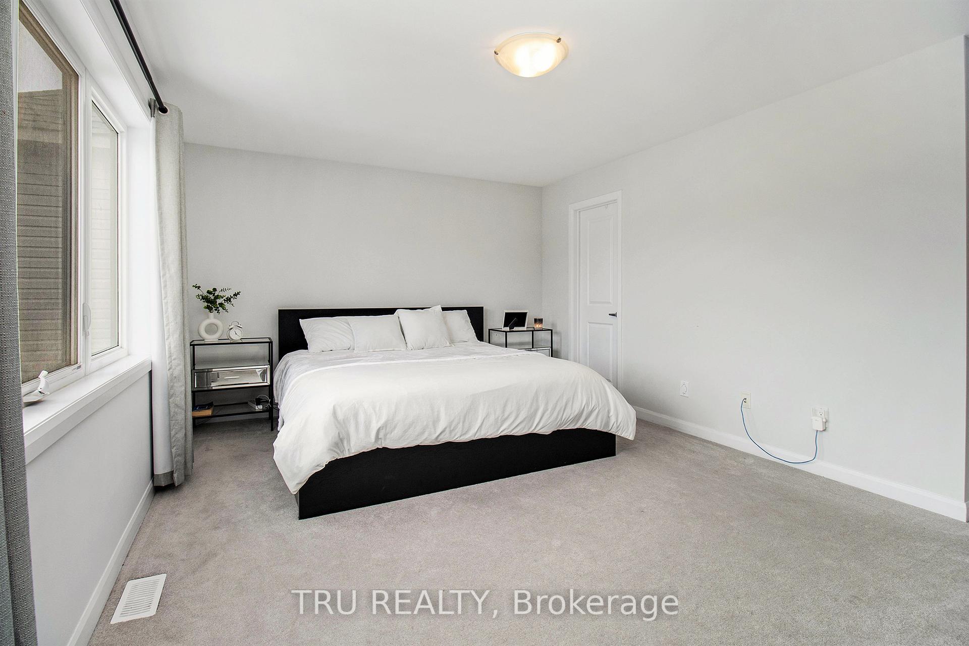 Photo 18 of 148 Robin Easey Avenue, Ottawa, Barrhaven - Half Moon Bay — HOMEH
