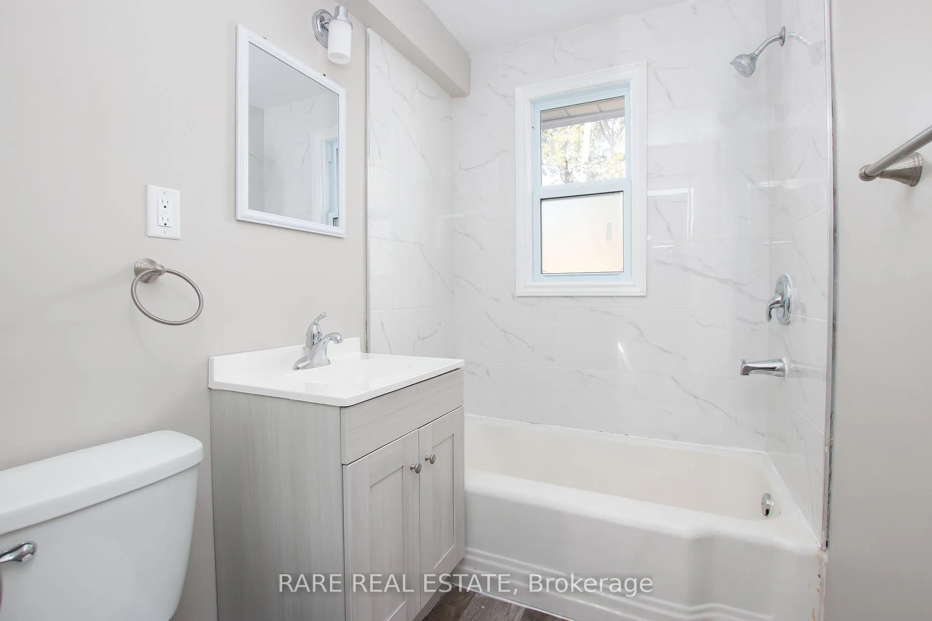Photo 9 of 1544 Pillette Road, Windsor — HOMEH