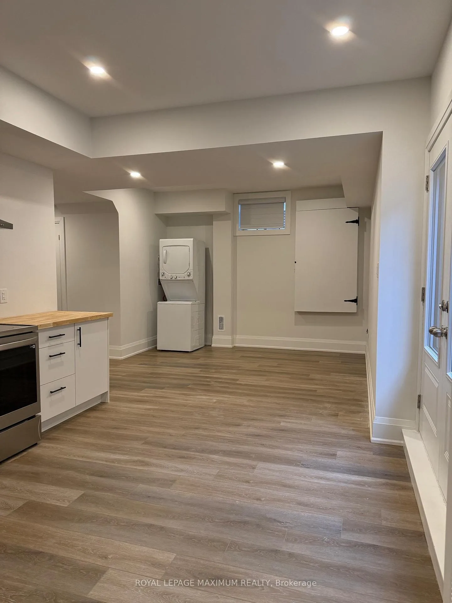 Photo 5 of 578 Kleinburg Summit Way, Vaughan, Kleinburg — HOMEH