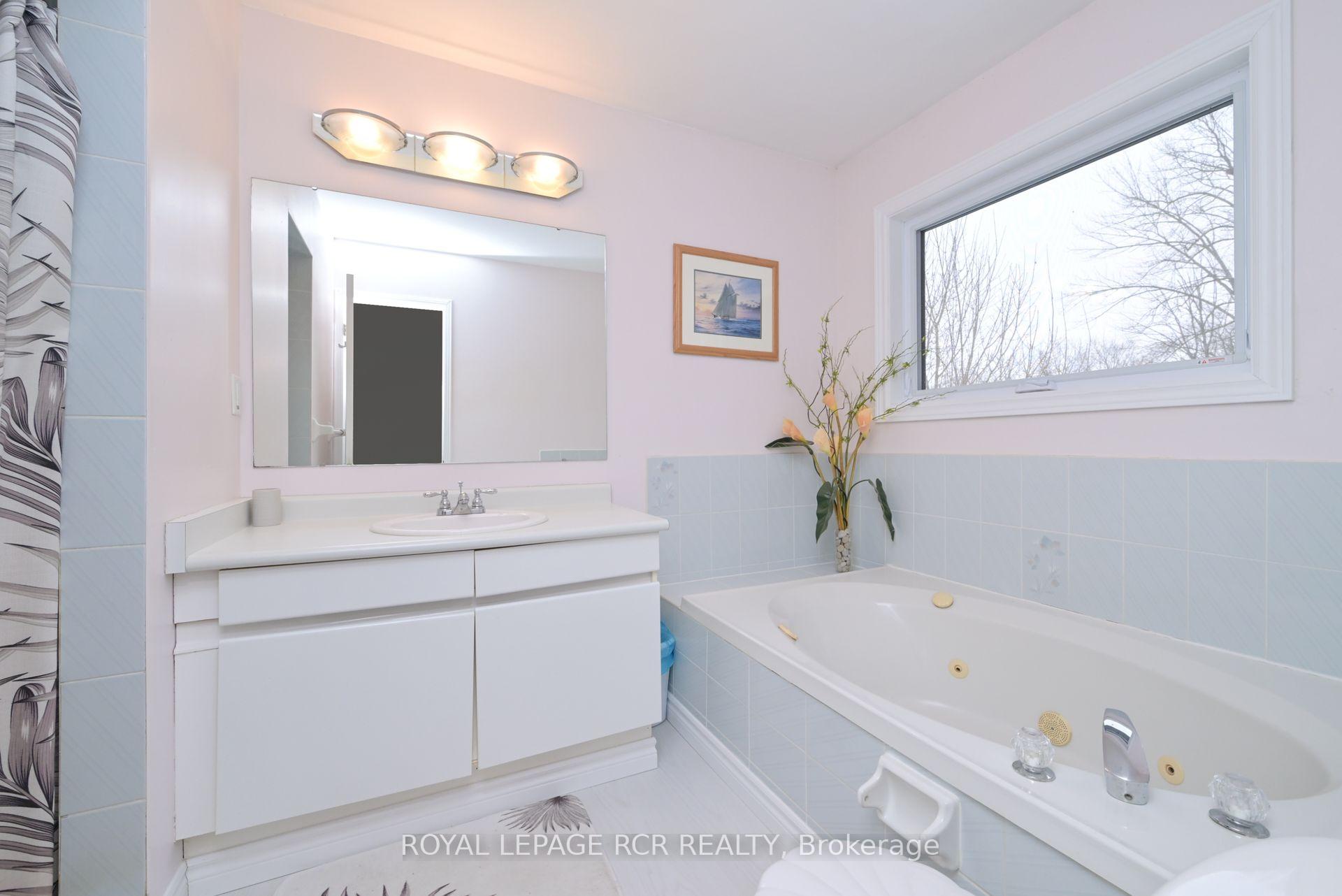 Photo 19 of 64 Edenbridge Drive, Essa, Angus — HOMEH