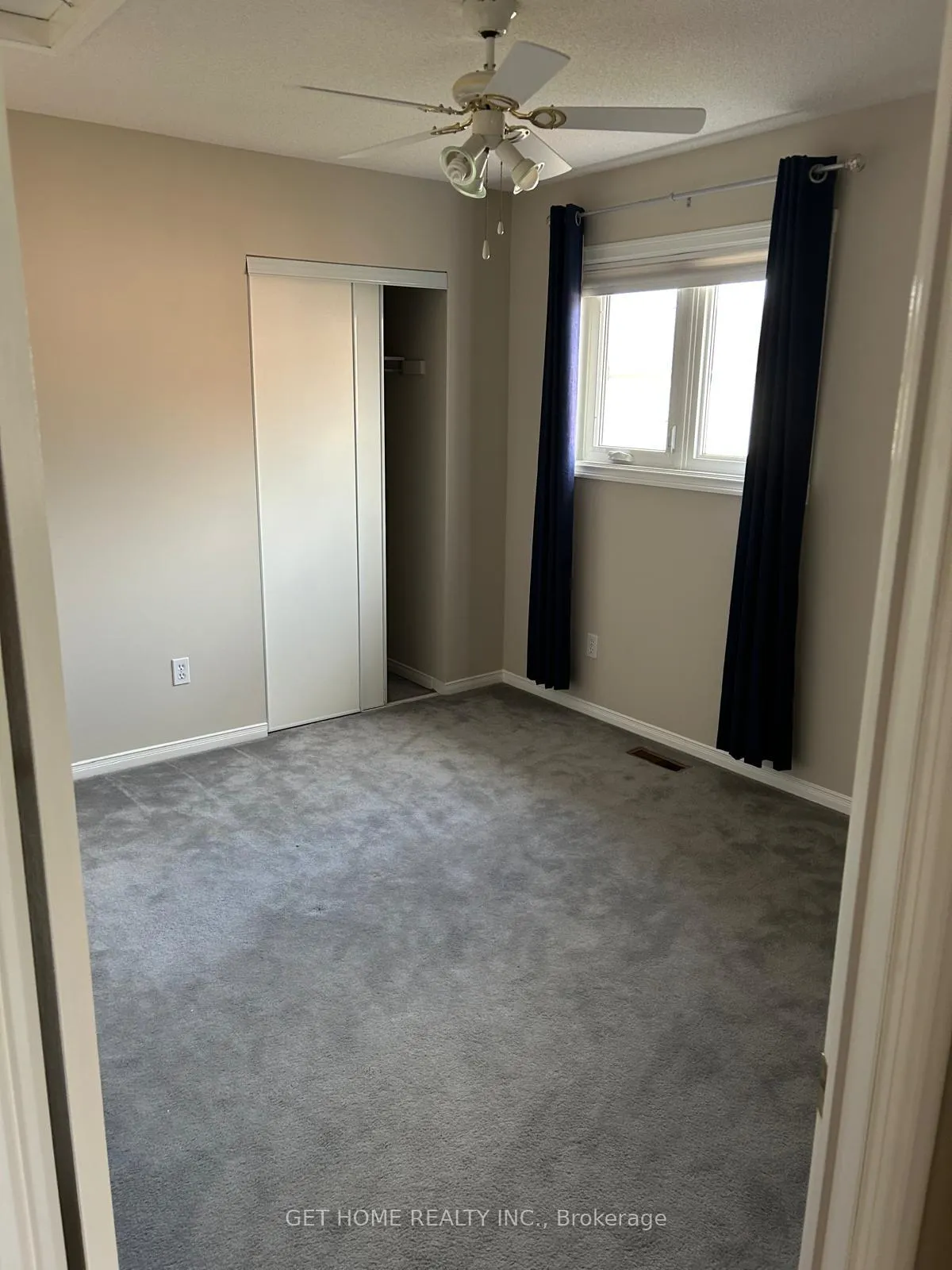 Photo 19 of 50 Valleywood Drive, Whitby, Williamsburg — HOMEH