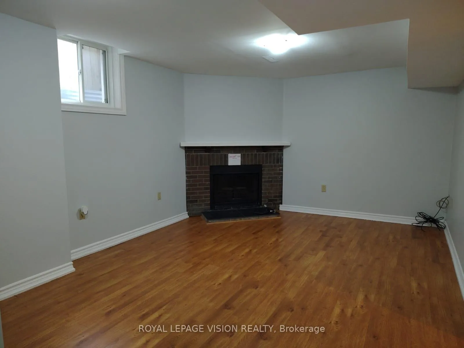 Photo 6 of Unit Lower, 738 Stonepath Circle, Pickering, Amberlea — HOMEH
