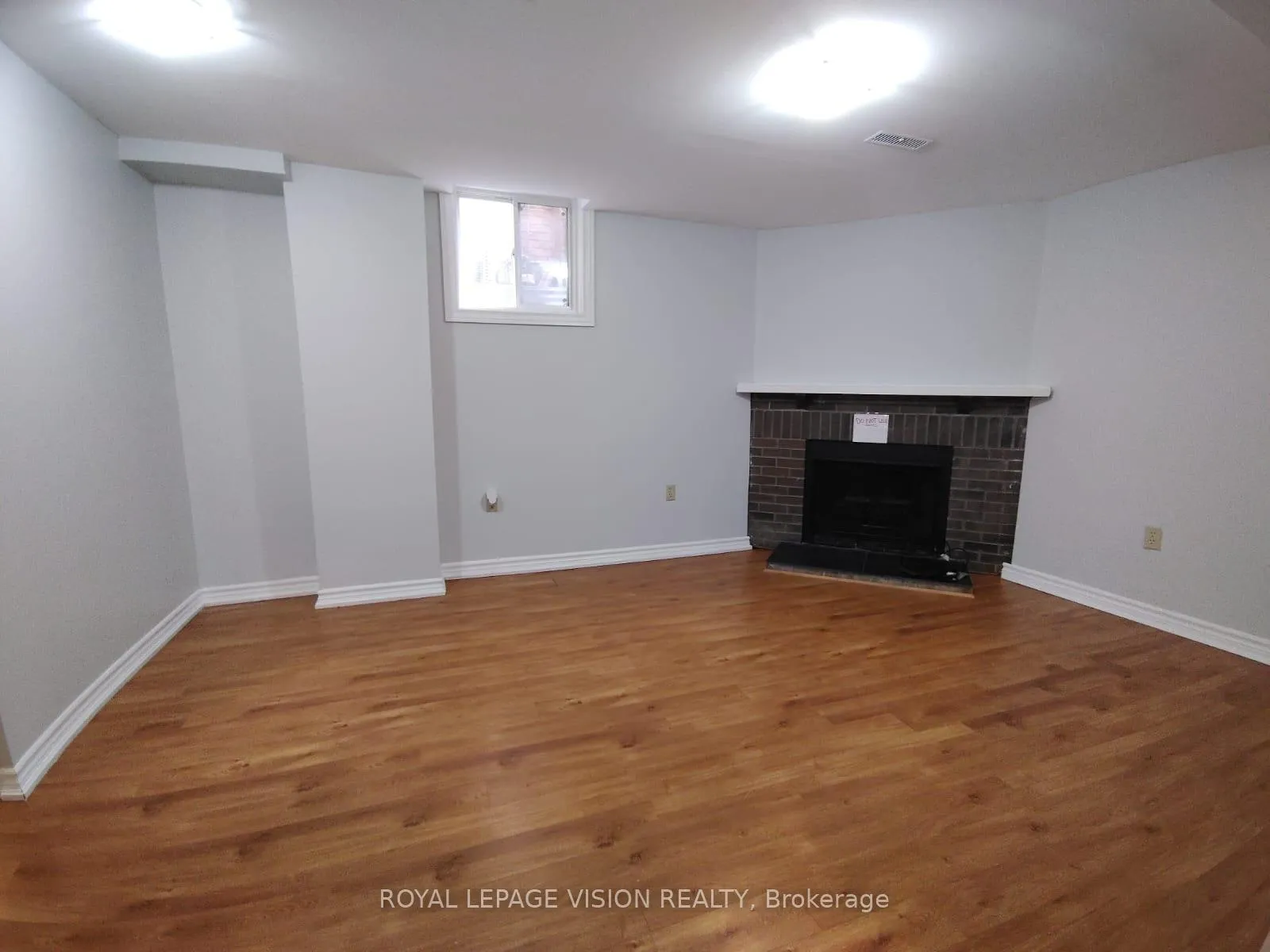 Photo 7 of Unit Lower, 738 Stonepath Circle, Pickering, Amberlea — HOMEH