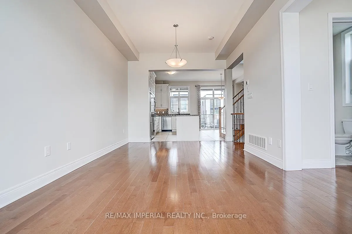Photo 13 of 599 Marc Santi Boulevard, Vaughan, Patterson — HOMEH