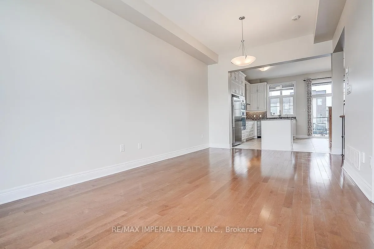 Photo 14 of 599 Marc Santi Boulevard, Vaughan, Patterson — HOMEH