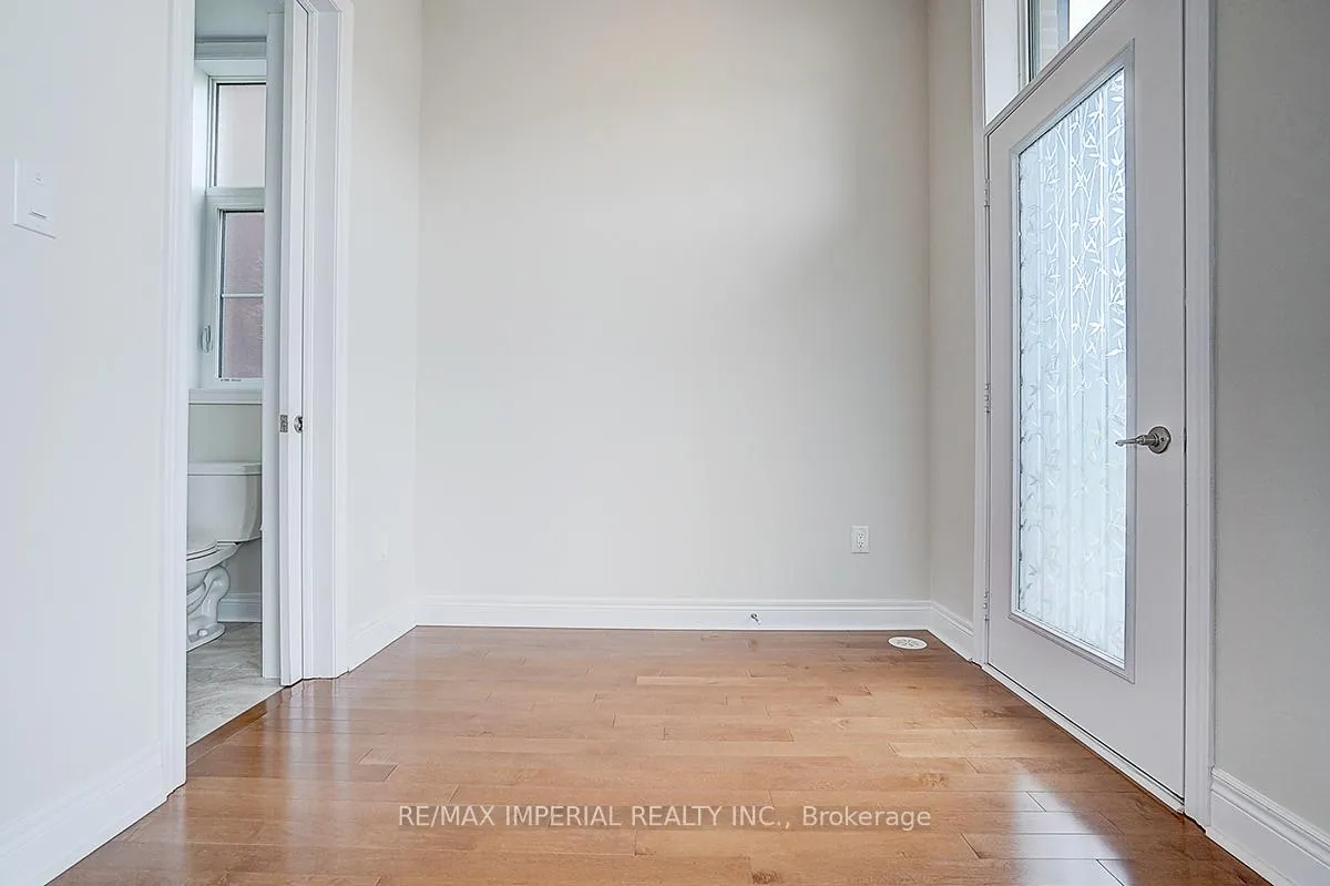 Photo 15 of 599 Marc Santi Boulevard, Vaughan, Patterson — HOMEH