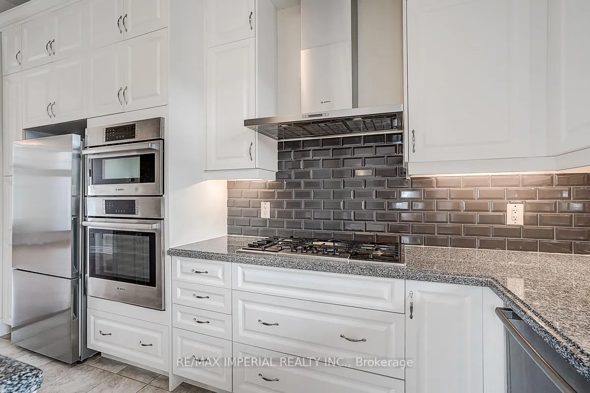 Photo 25 of 599 Marc Santi Boulevard, Vaughan, Patterson — HOMEH
