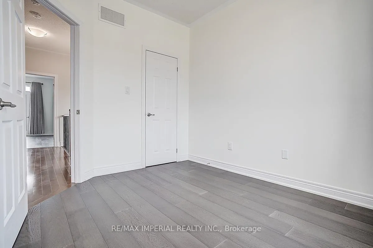 Photo 47 of 599 Marc Santi Boulevard, Vaughan, Patterson — HOMEH