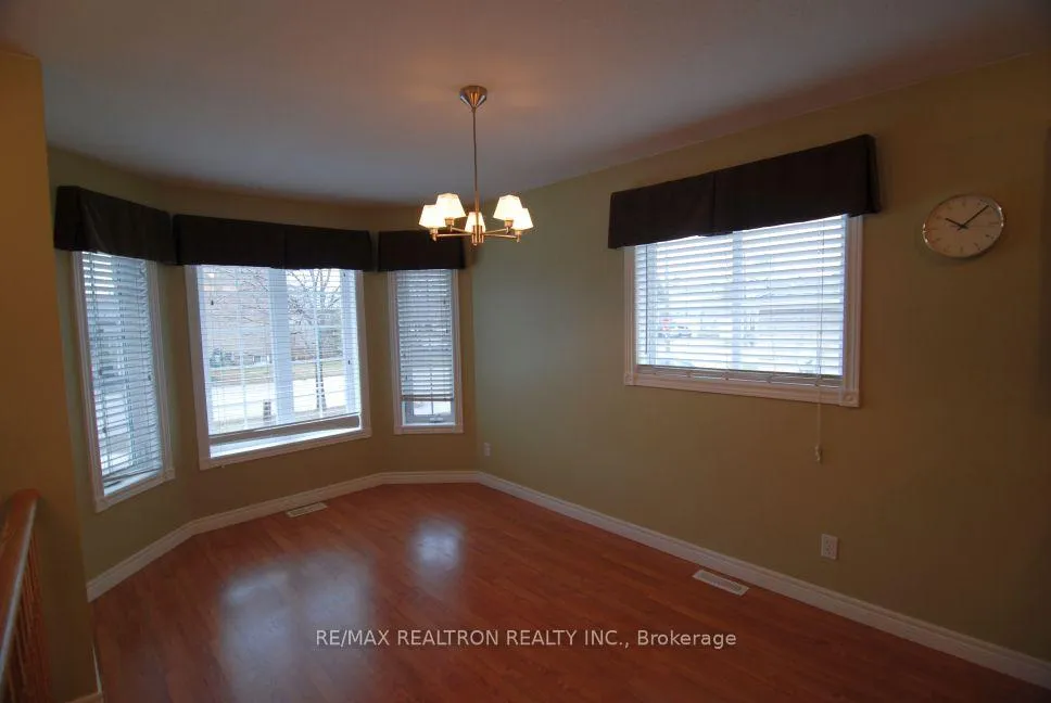Photo 2 of Unit Main, 5 Violet Street, Barrie, Holly — HOMEH