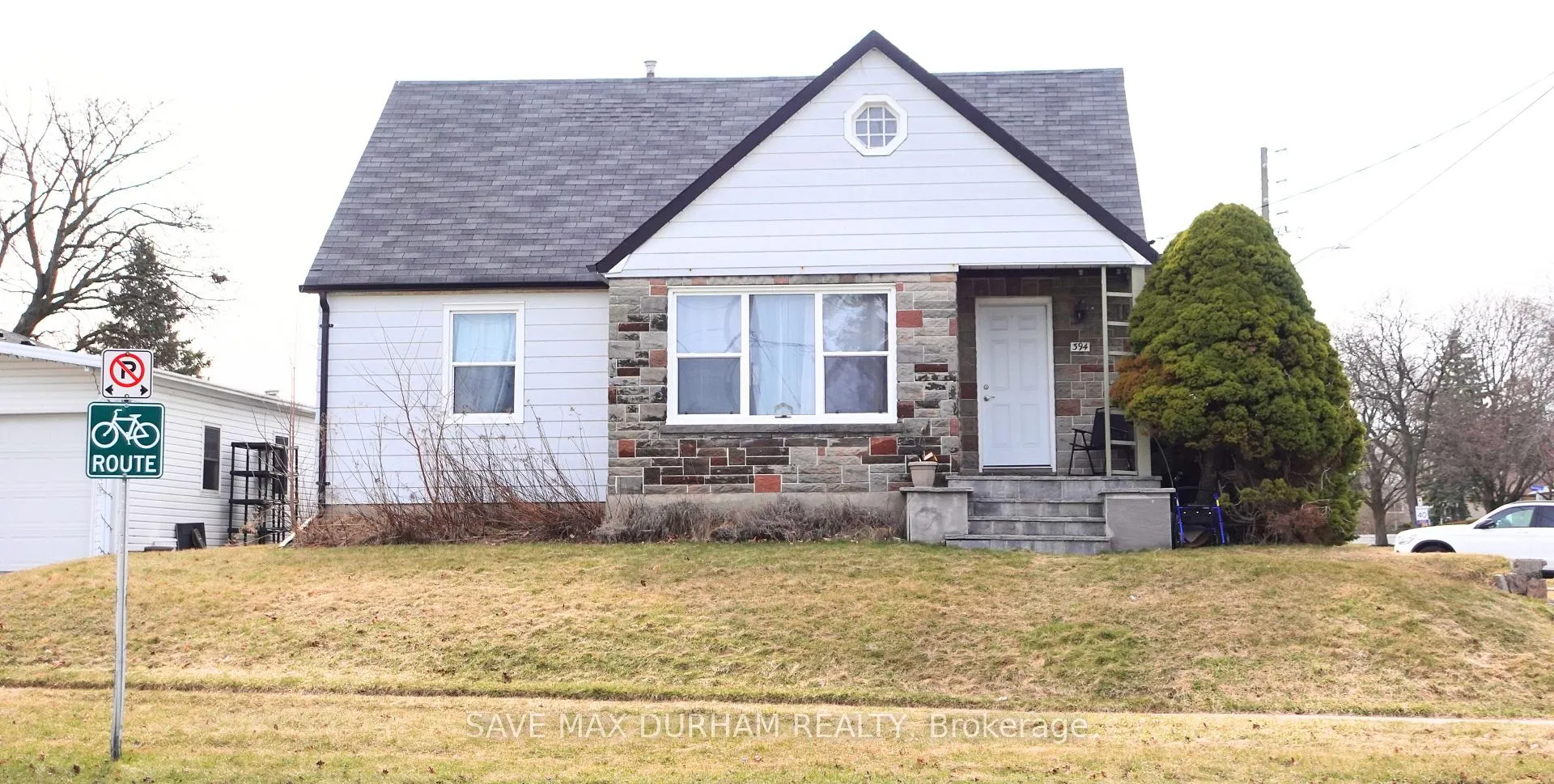Photo 2 of 394 Gibbons Street, Oshawa, McLaughlin — HOMEH