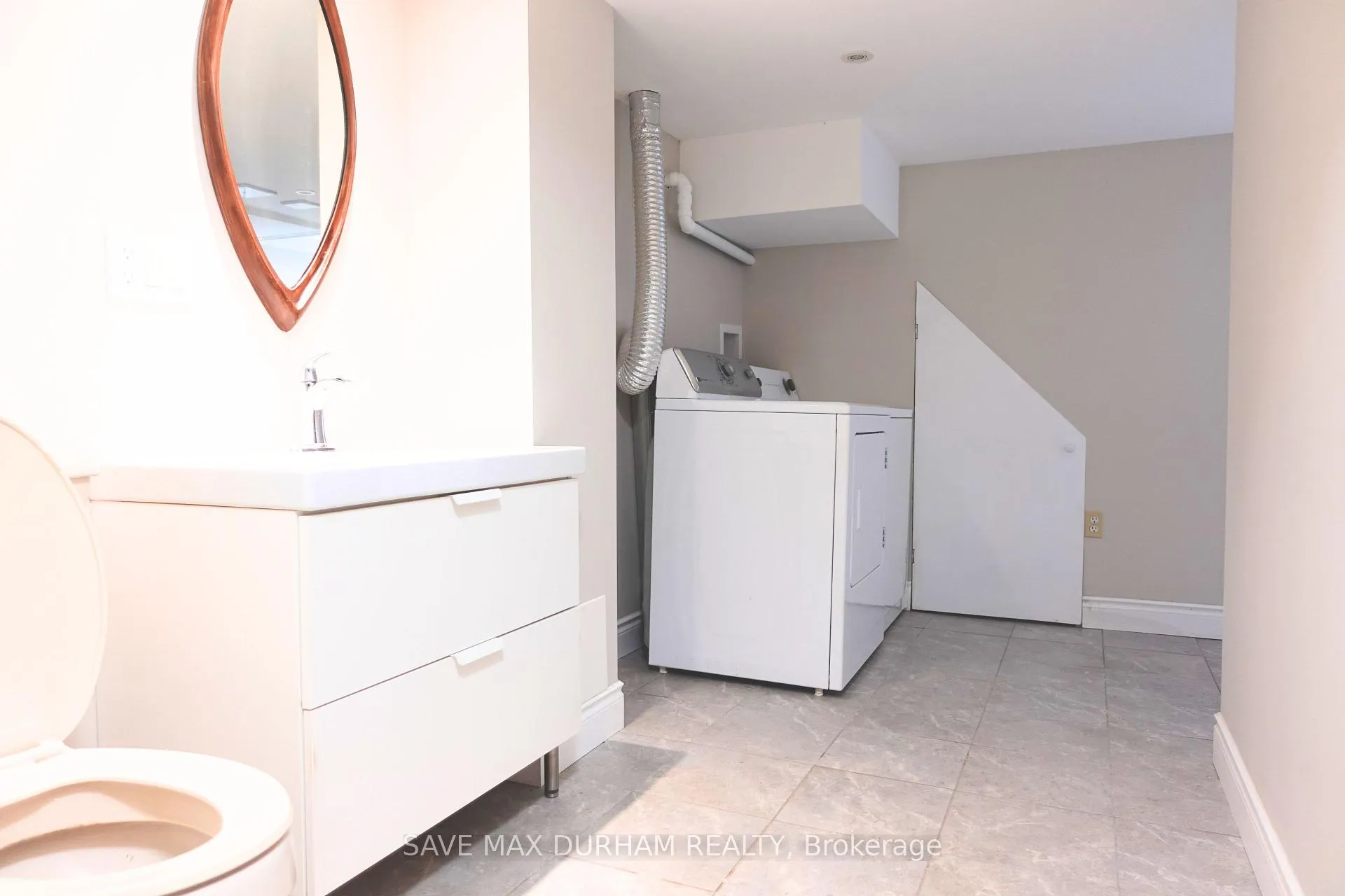 Photo 10 of 394 Gibbons Street, Oshawa, McLaughlin — HOMEH