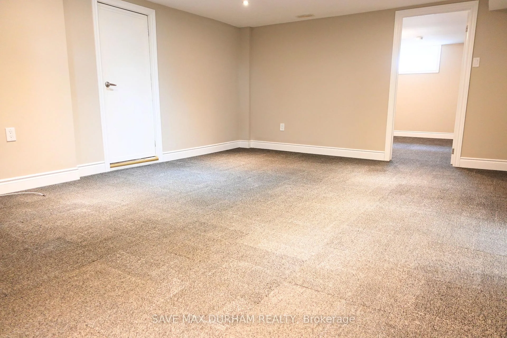 Photo 12 of 394 Gibbons Street, Oshawa, McLaughlin — HOMEH
