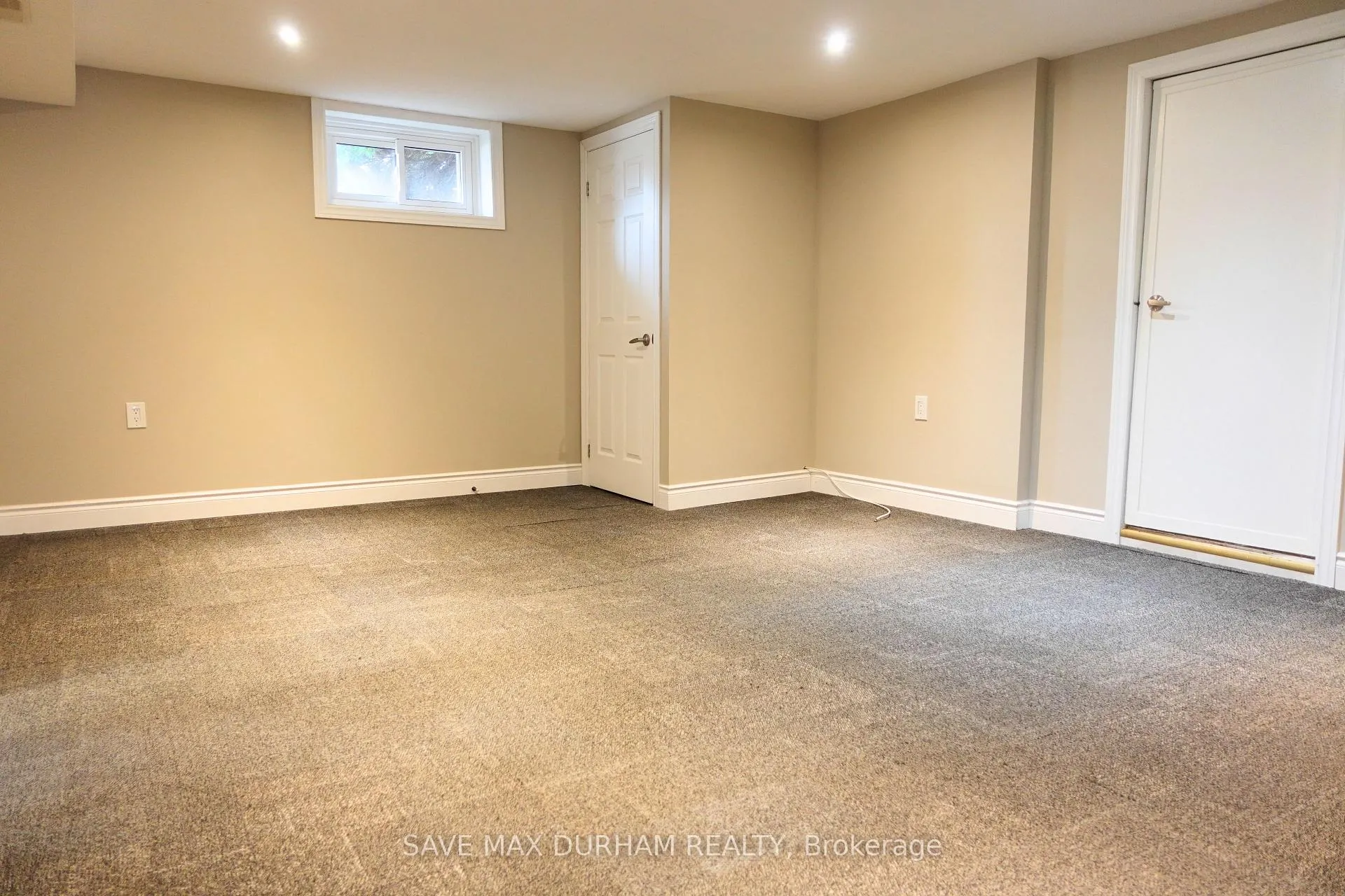 Photo 13 of 394 Gibbons Street, Oshawa, McLaughlin — HOMEH