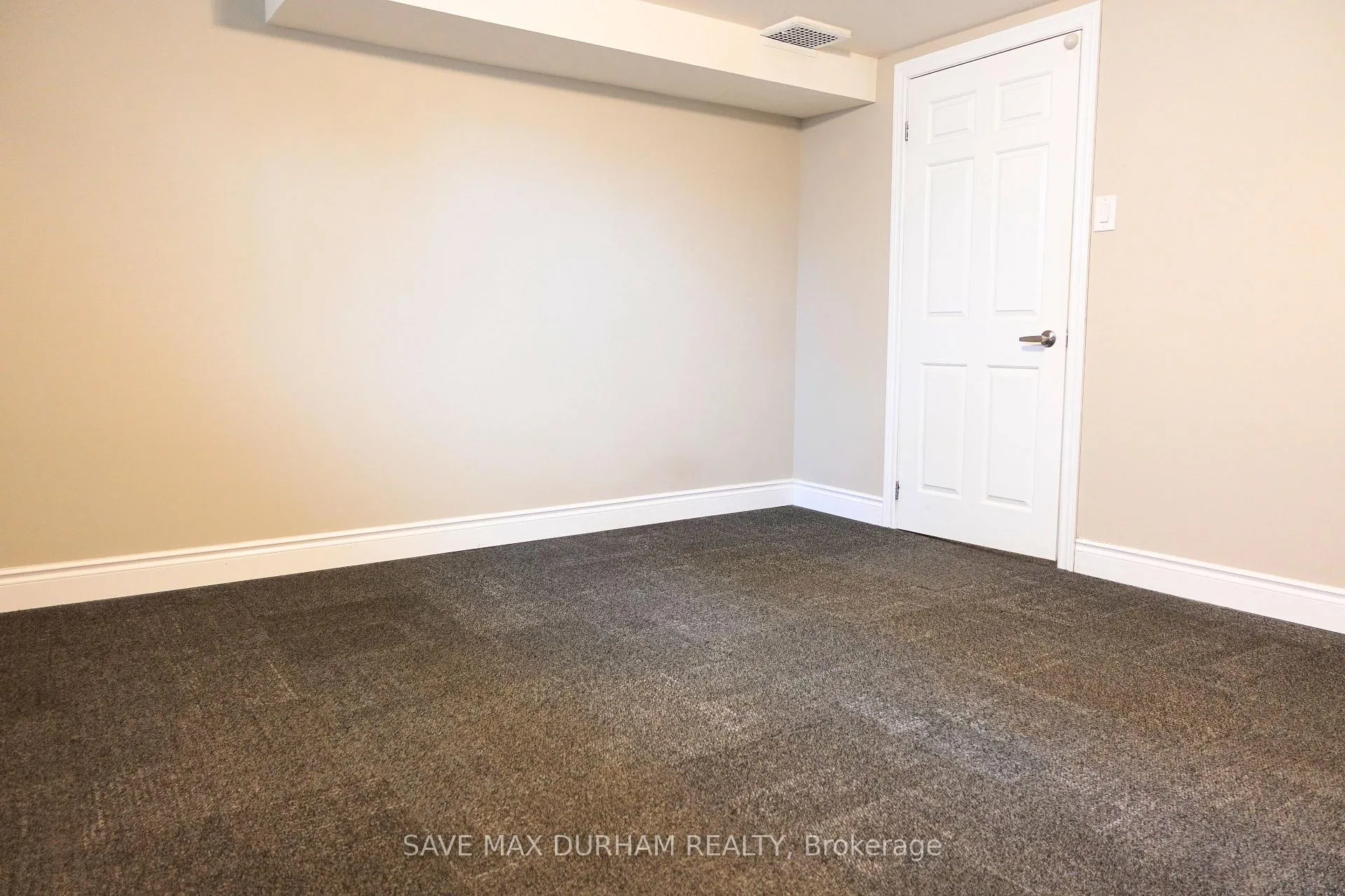 Photo 15 of 394 Gibbons Street, Oshawa, McLaughlin — HOMEH