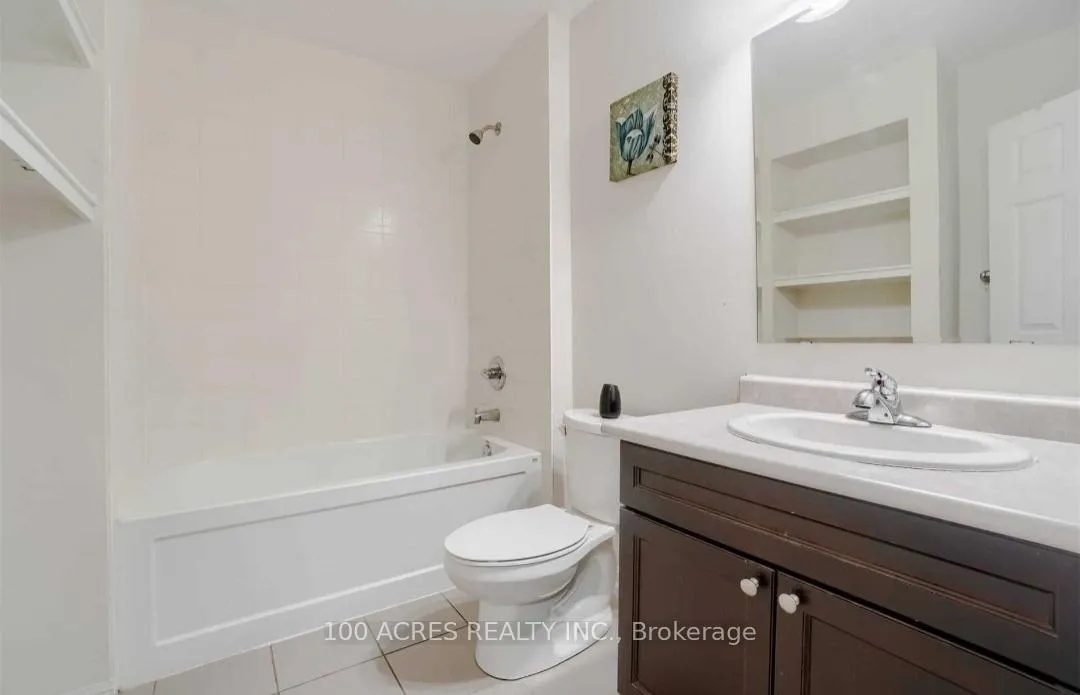 Photo 11 of 154 Baycliffe Crescent, Brampton, Northwest Brampton — HOMEH