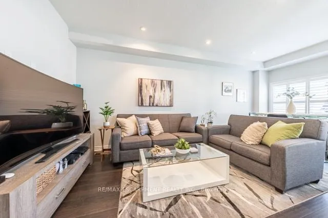Photo 9 of 3 Pinot Crescent, Hamilton, Stoney Creek Industrial — HOMEH