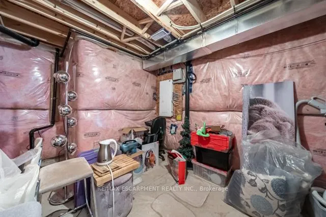 Photo 28 of 3 Pinot Crescent, Hamilton, Stoney Creek Industrial — HOMEH