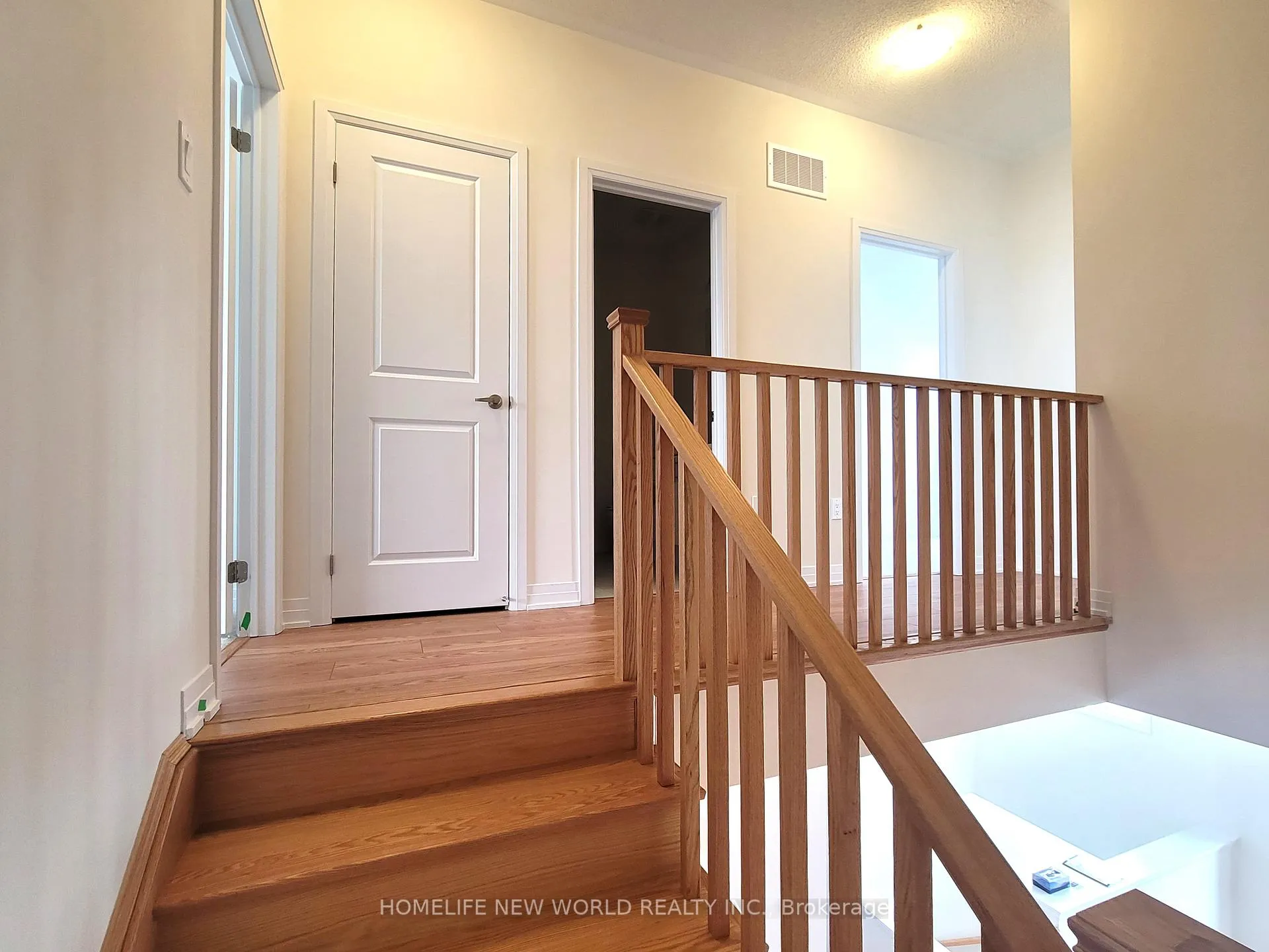 Photo 12 of 1523 19th Avenue, Richmond Hill, Rural Richmond Hill — HOMEH