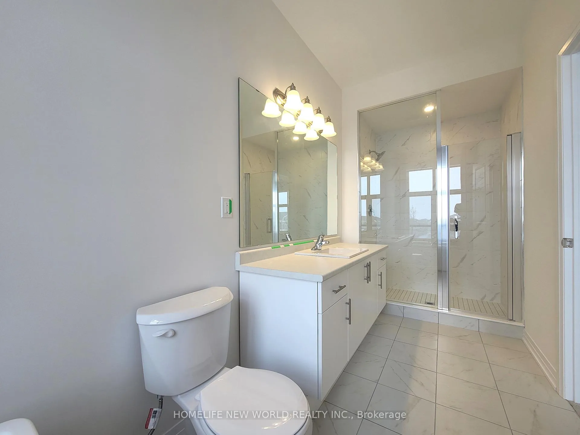 Photo 17 of 1523 19th Avenue, Richmond Hill, Rural Richmond Hill — HOMEH