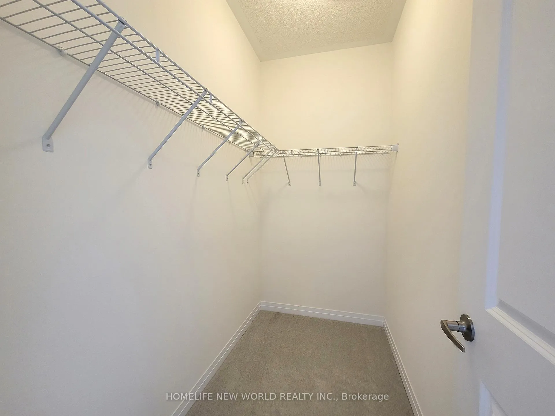 Photo 18 of 1523 19th Avenue, Richmond Hill, Rural Richmond Hill — HOMEH