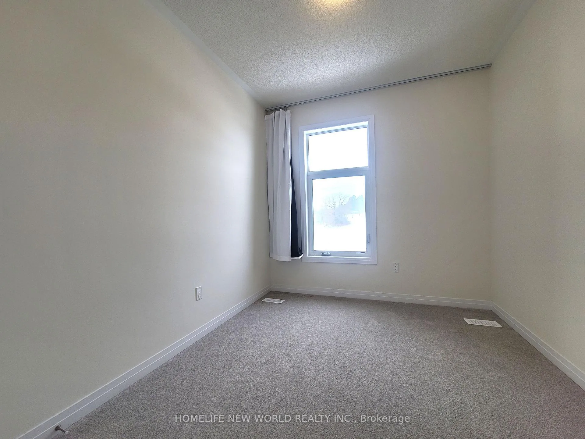 Photo 21 of 1523 19th Avenue, Richmond Hill, Rural Richmond Hill — HOMEH