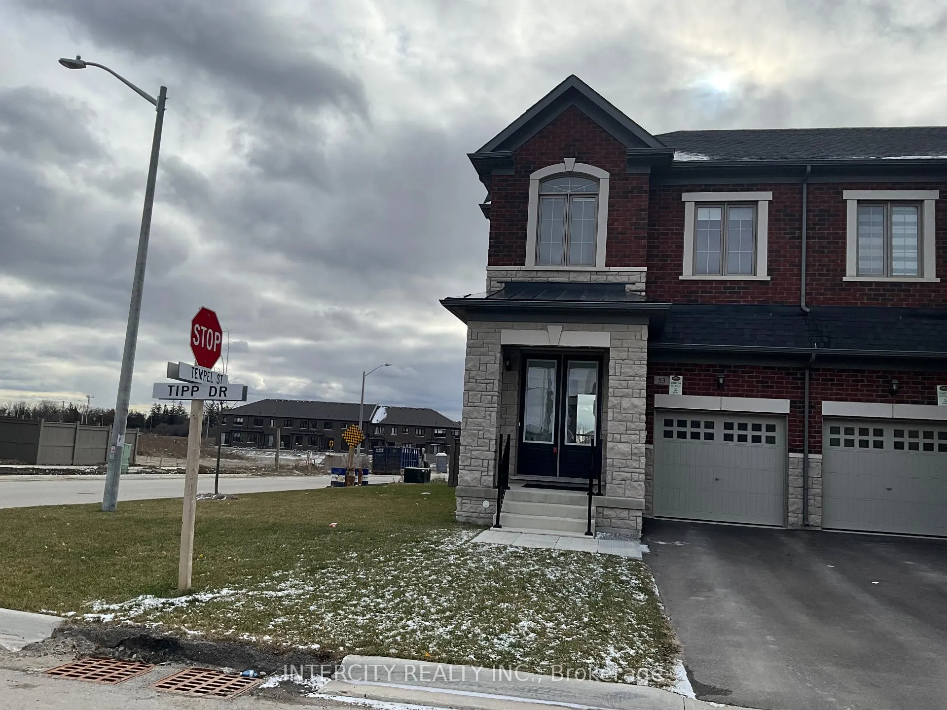 Photo 1 of 53 Tipp Drive, Richmond Hill, Rural Richmond Hill — HOMEH