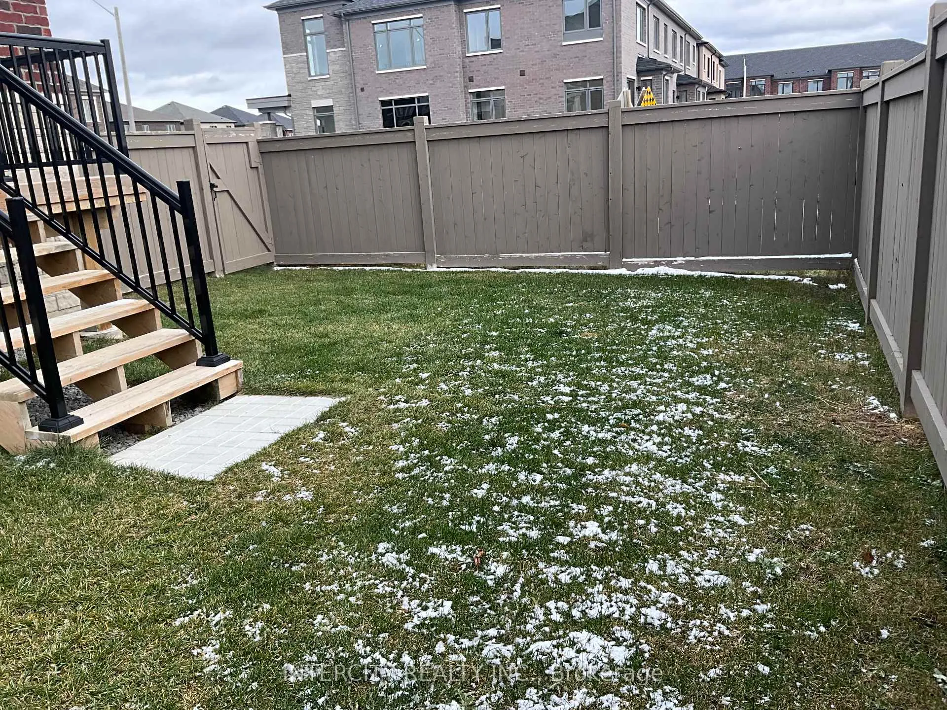 Photo 11 of 53 Tipp Drive, Richmond Hill, Rural Richmond Hill — HOMEH