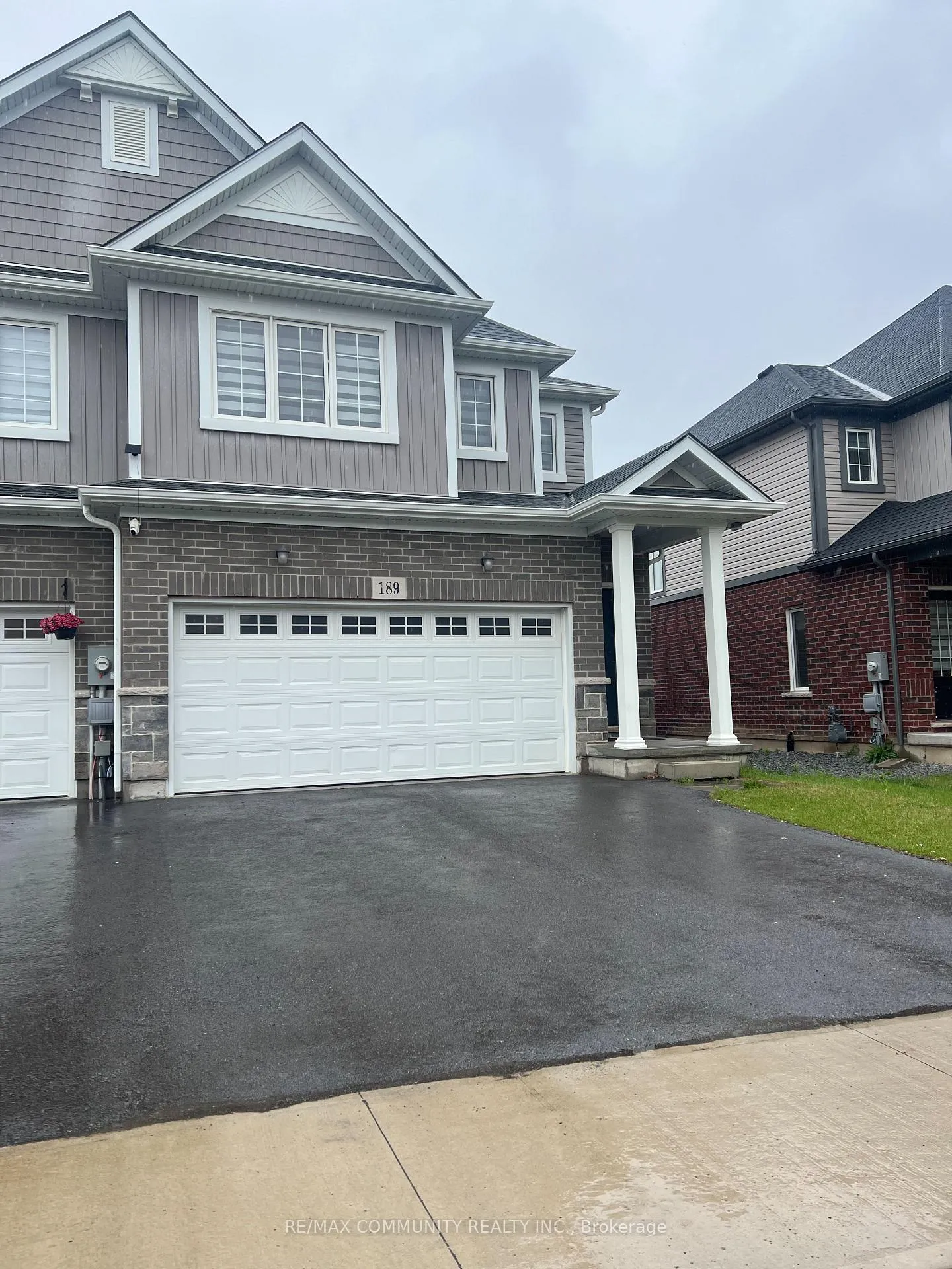 Photo 2 of 189 Bur Oak Drive, Thorold, Confederation Heights — HOMEH