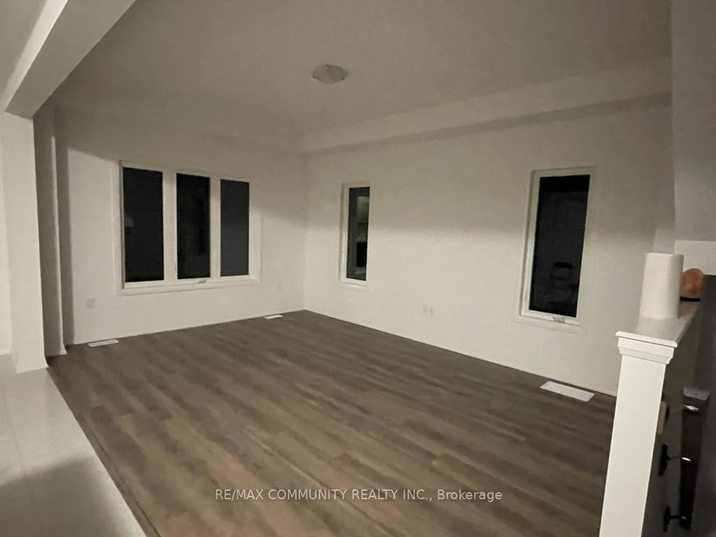 Photo 6 of 189 Bur Oak Drive, Thorold, Confederation Heights — HOMEH