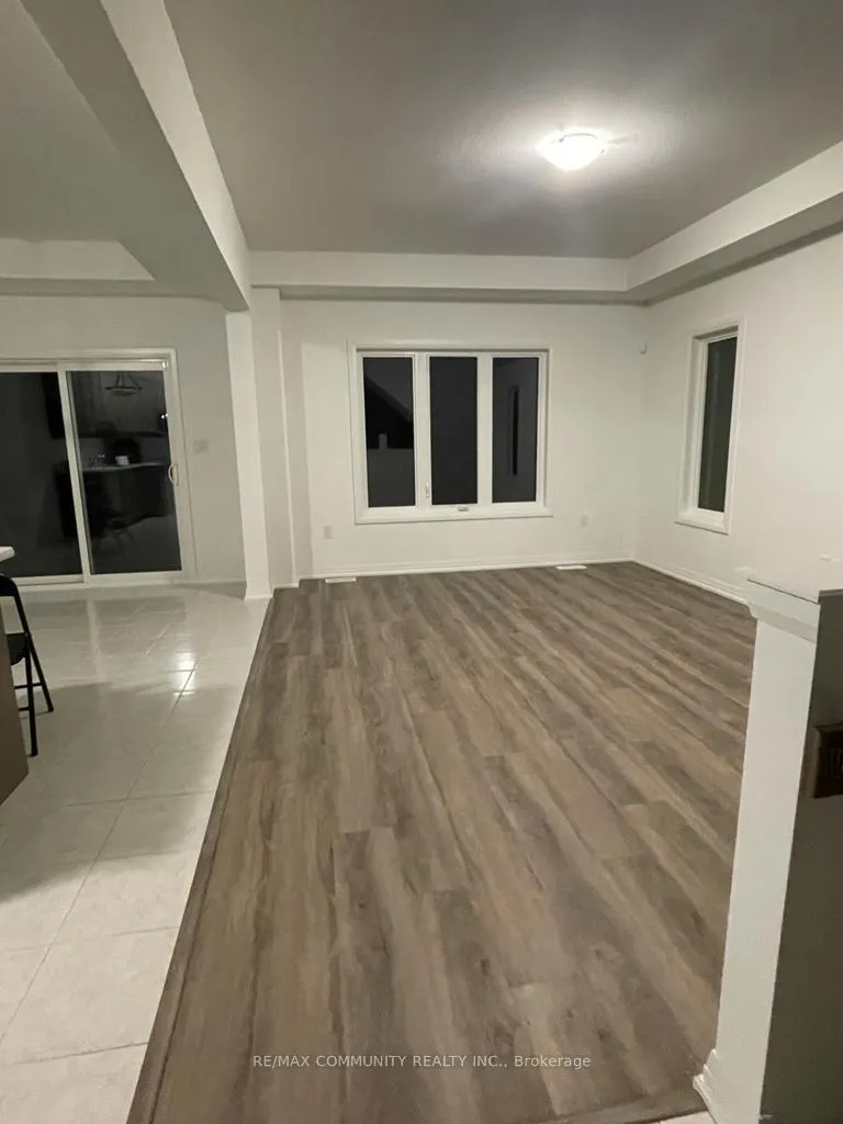 Photo 8 of 189 Bur Oak Drive, Thorold, Confederation Heights — HOMEH