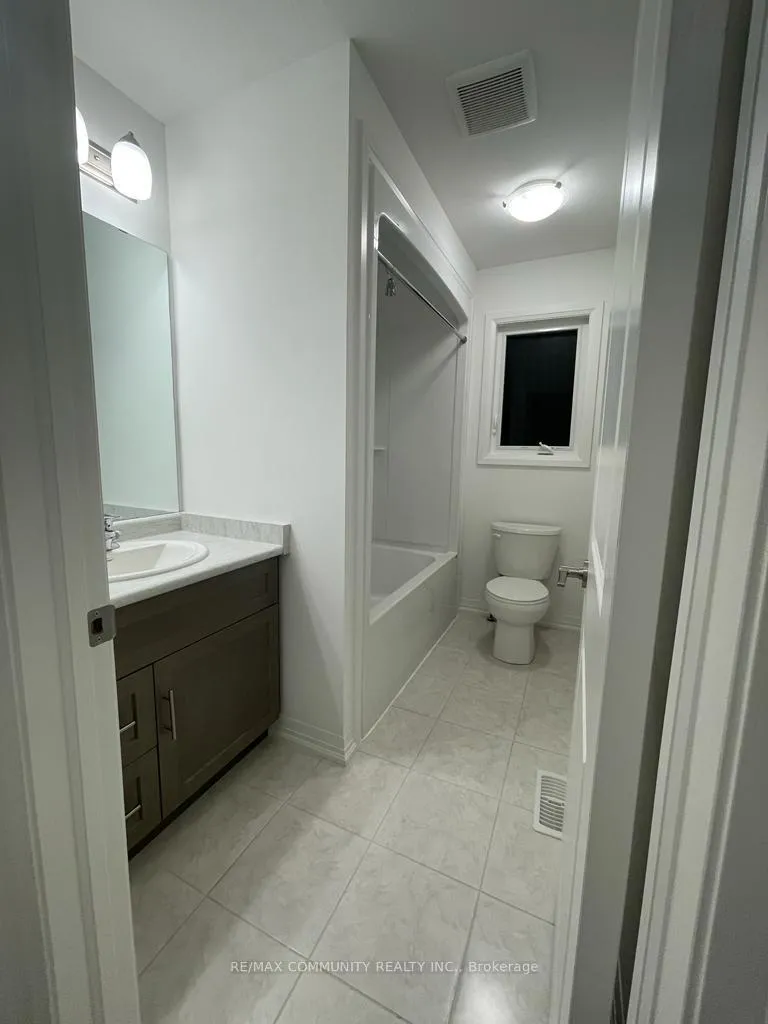 Photo 25 of 189 Bur Oak Drive, Thorold, Confederation Heights — HOMEH