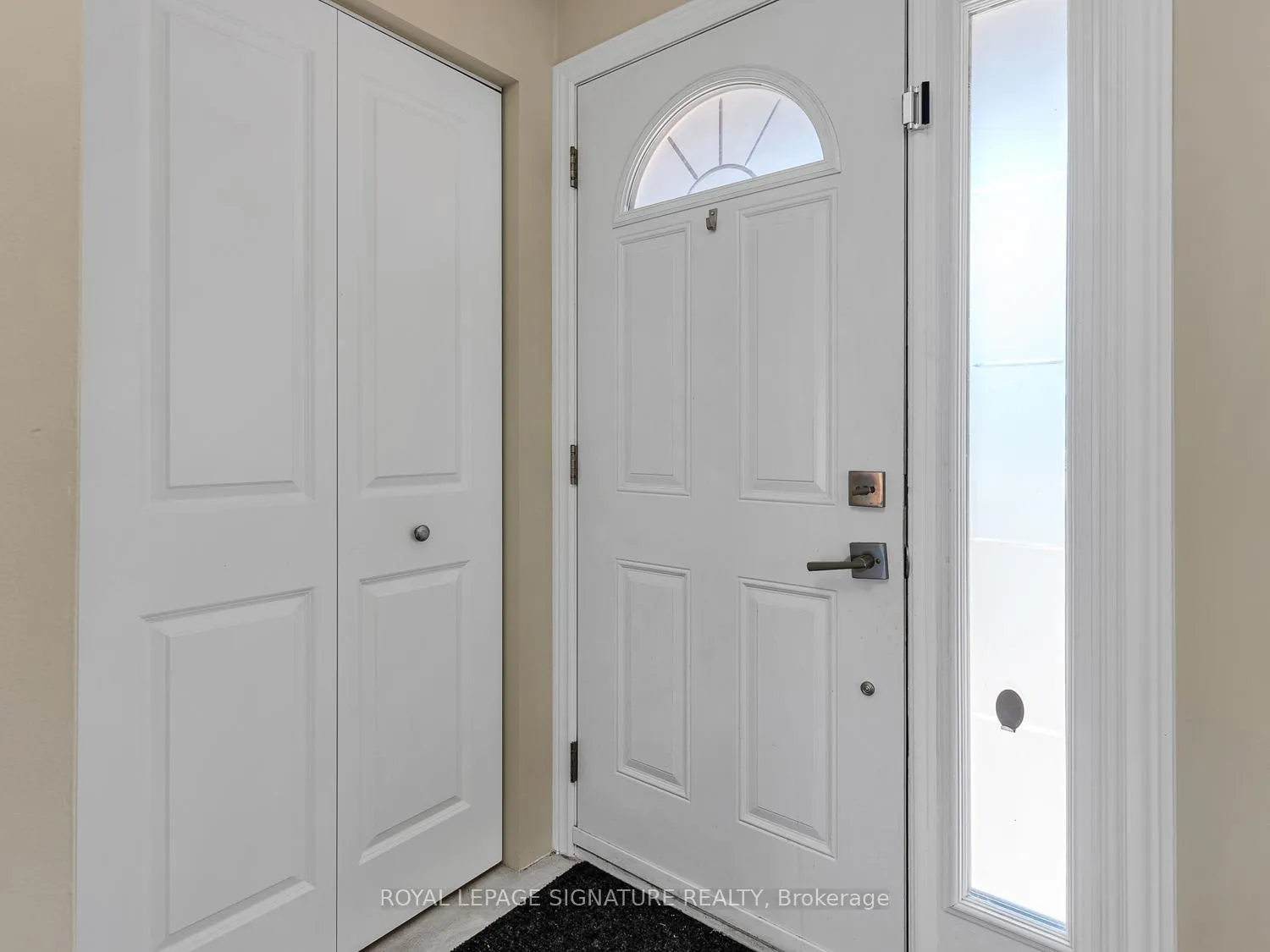 Photo 7 of 2 Durie Lane, Markham, Aileen-Willowbrook — HOMEH