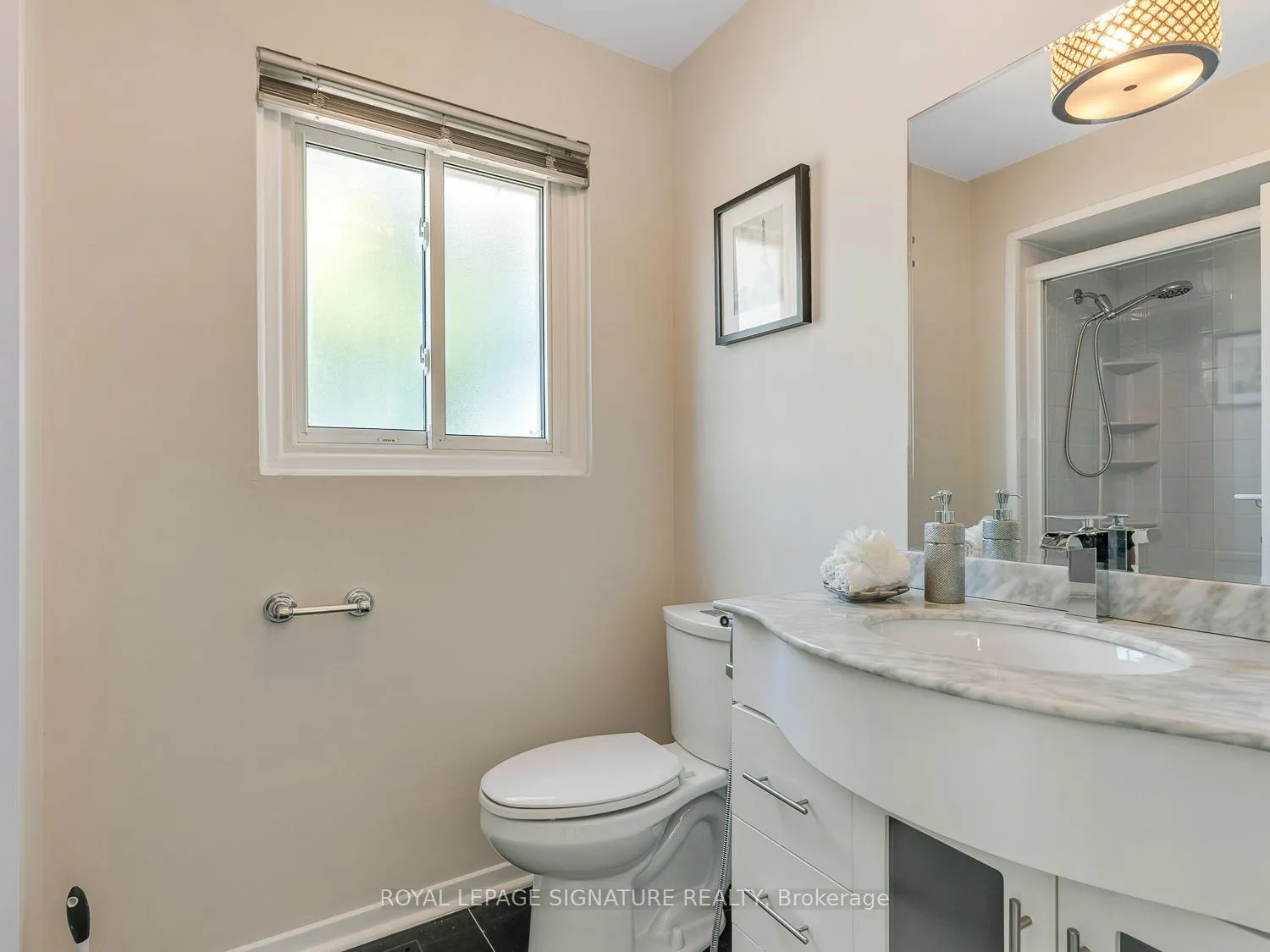 Photo 32 of 2 Durie Lane, Markham, Aileen-Willowbrook — HOMEH