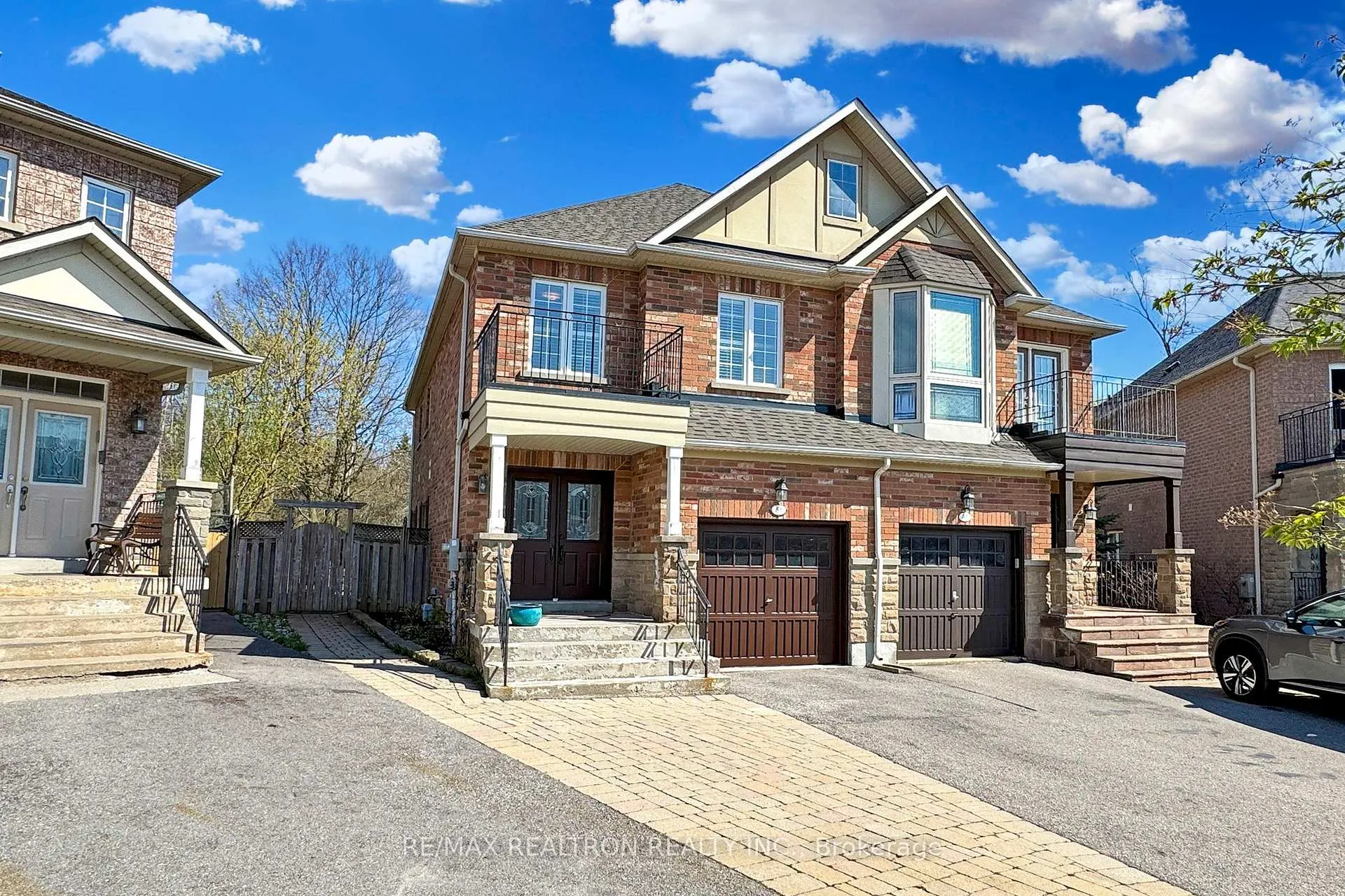 Photo 1 of 83 Gamble Glen Crescent, Richmond Hill, Westbrook — HOMEH